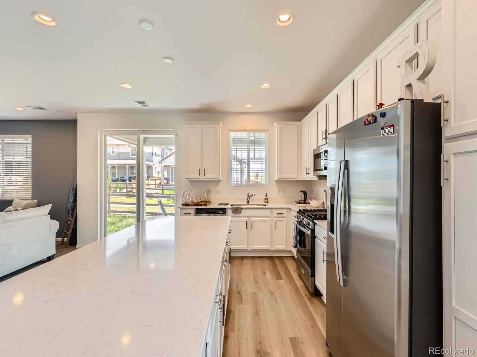 MLS Image #4 for 9054  truckee court,commerce city, Colorado