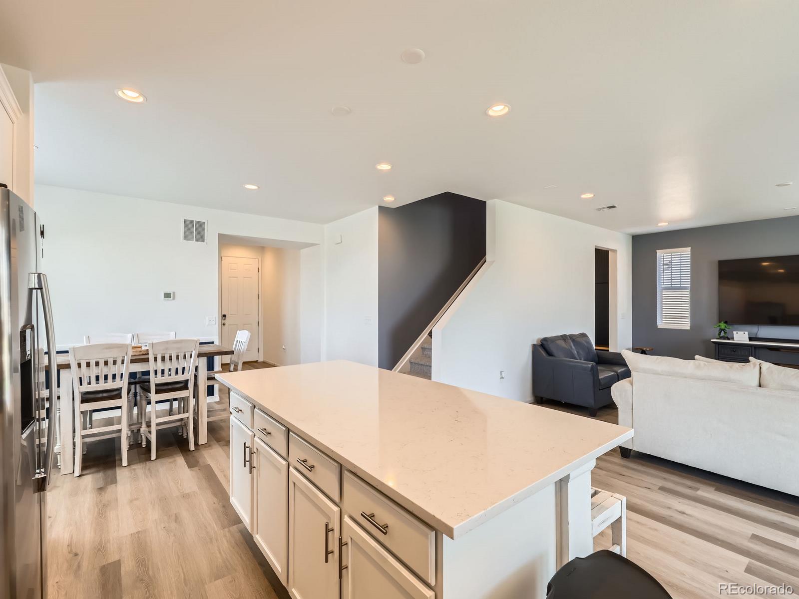 MLS Image #8 for 9054  truckee court,commerce city, Colorado