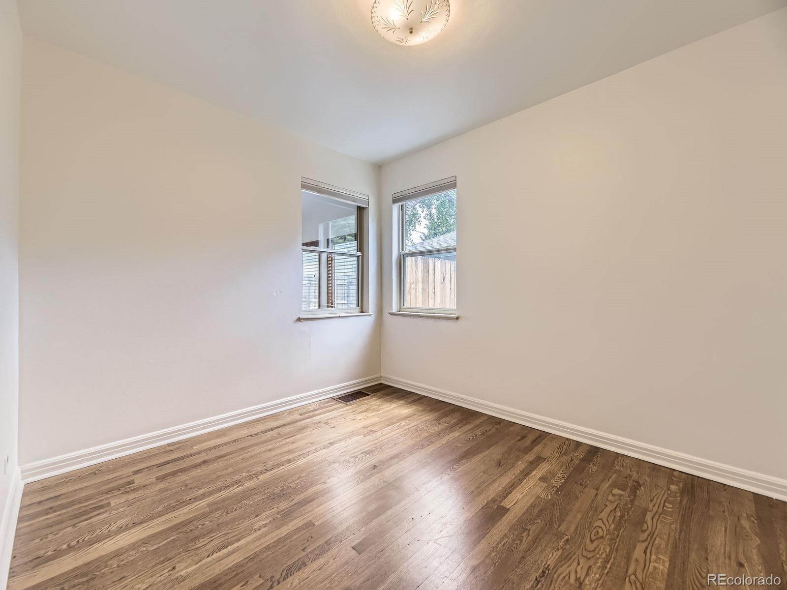 MLS Image #9 for 2102 s pearl street,denver, Colorado