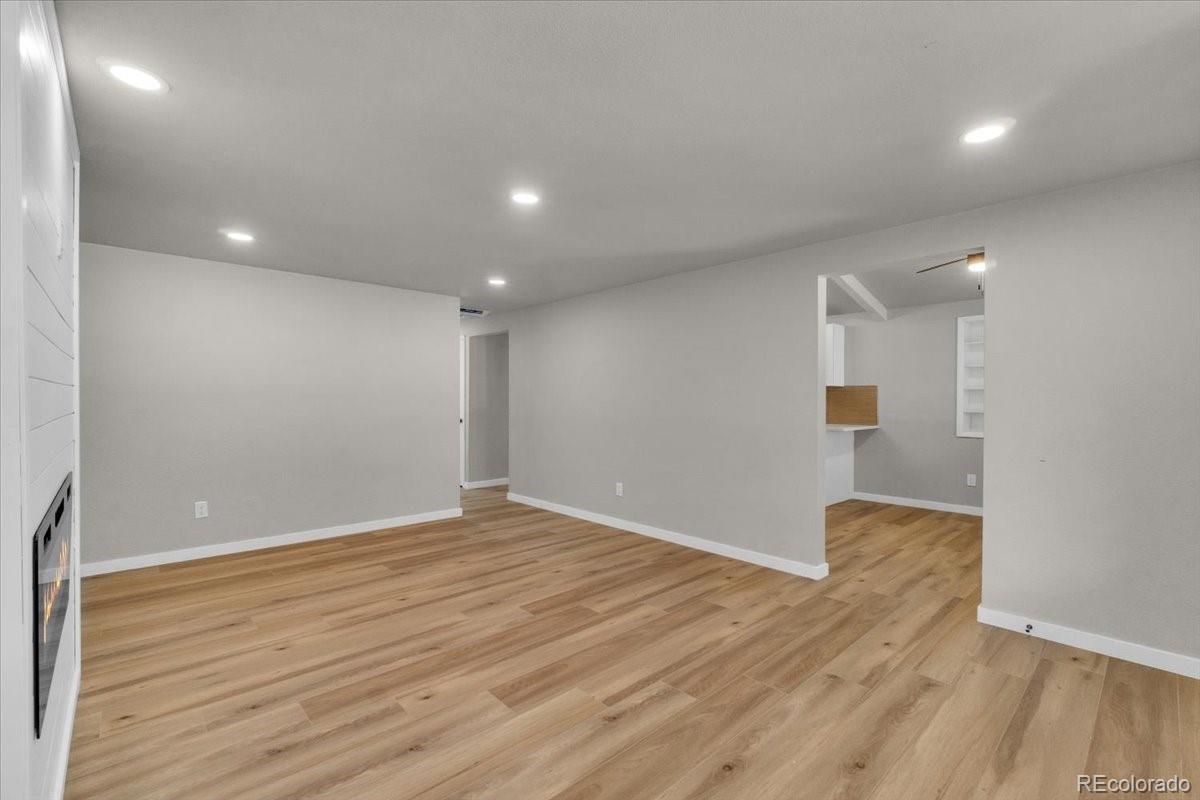 MLS Image #3 for 10  juneau place,longmont, Colorado