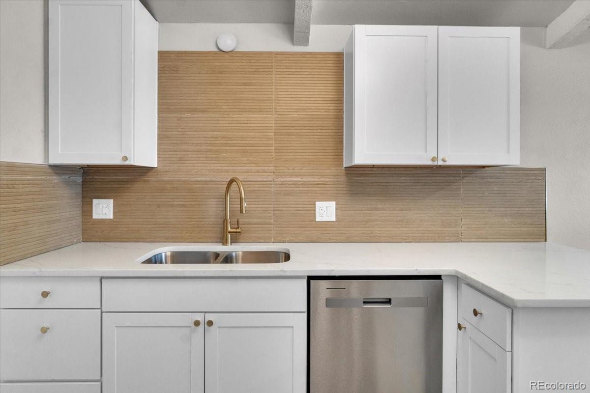MLS Image #5 for 10  juneau place,longmont, Colorado