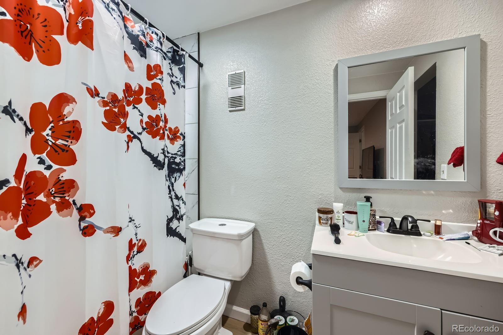 MLS Image #12 for 15047 e louisiana drive,aurora, Colorado