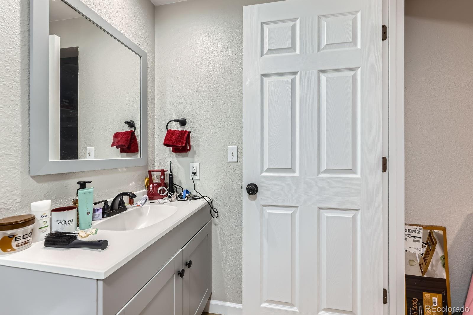MLS Image #13 for 15047 e louisiana drive,aurora, Colorado