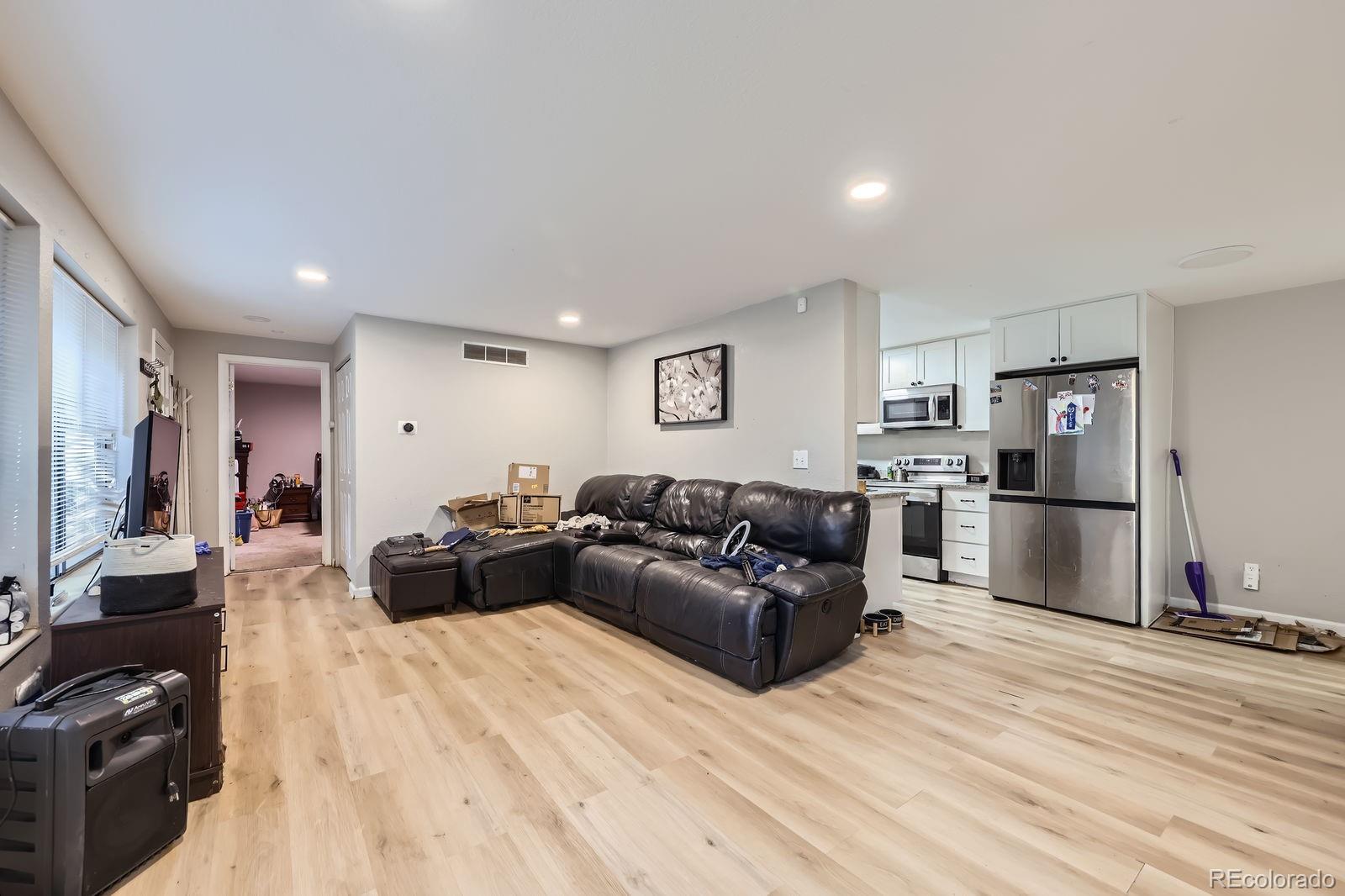 MLS Image #3 for 15047 e louisiana drive,aurora, Colorado