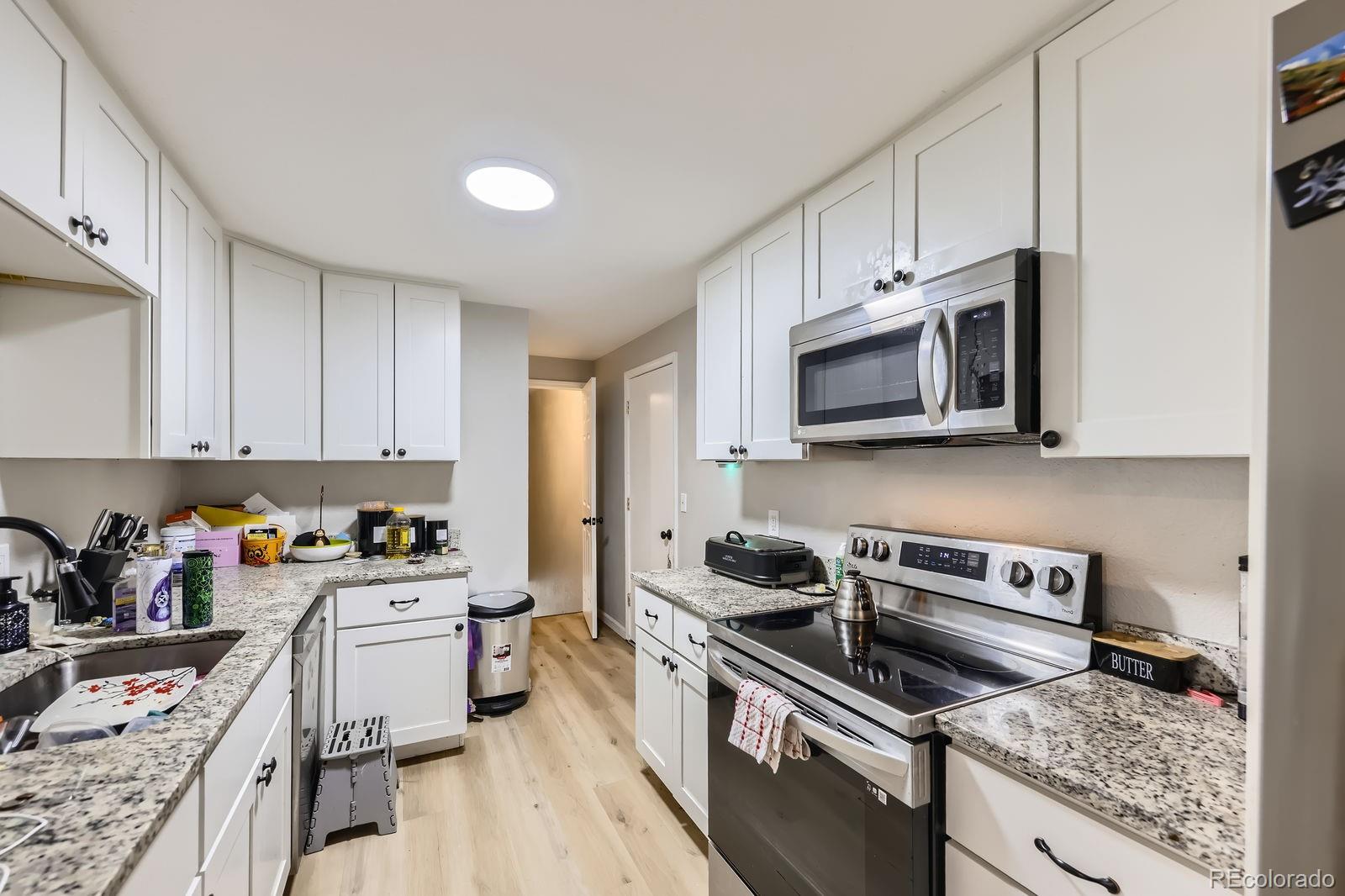 MLS Image #5 for 15047 e louisiana drive,aurora, Colorado