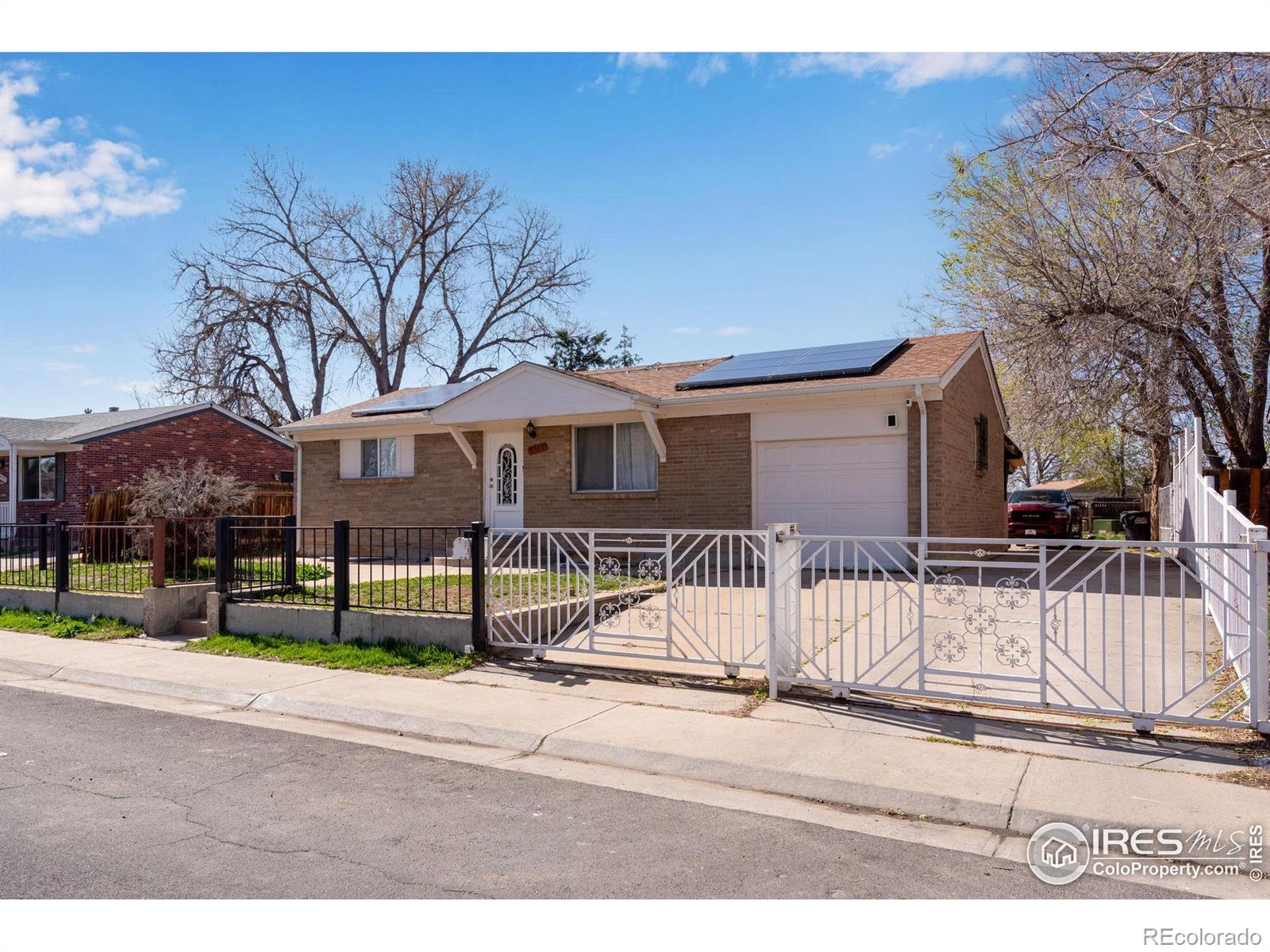 MLS Image #4 for 5519  tucson street,denver, Colorado