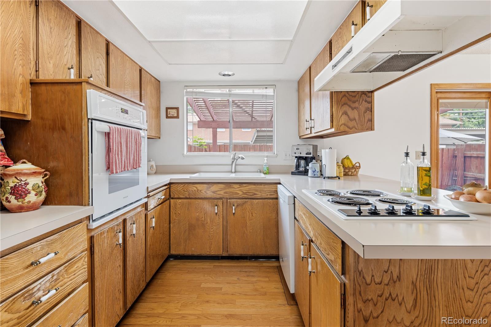 MLS Image #11 for 12522 w virginia avenue,lakewood, Colorado