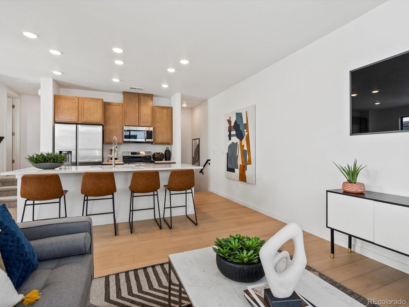 MLS Image #12 for 2050 s holly street,denver, Colorado