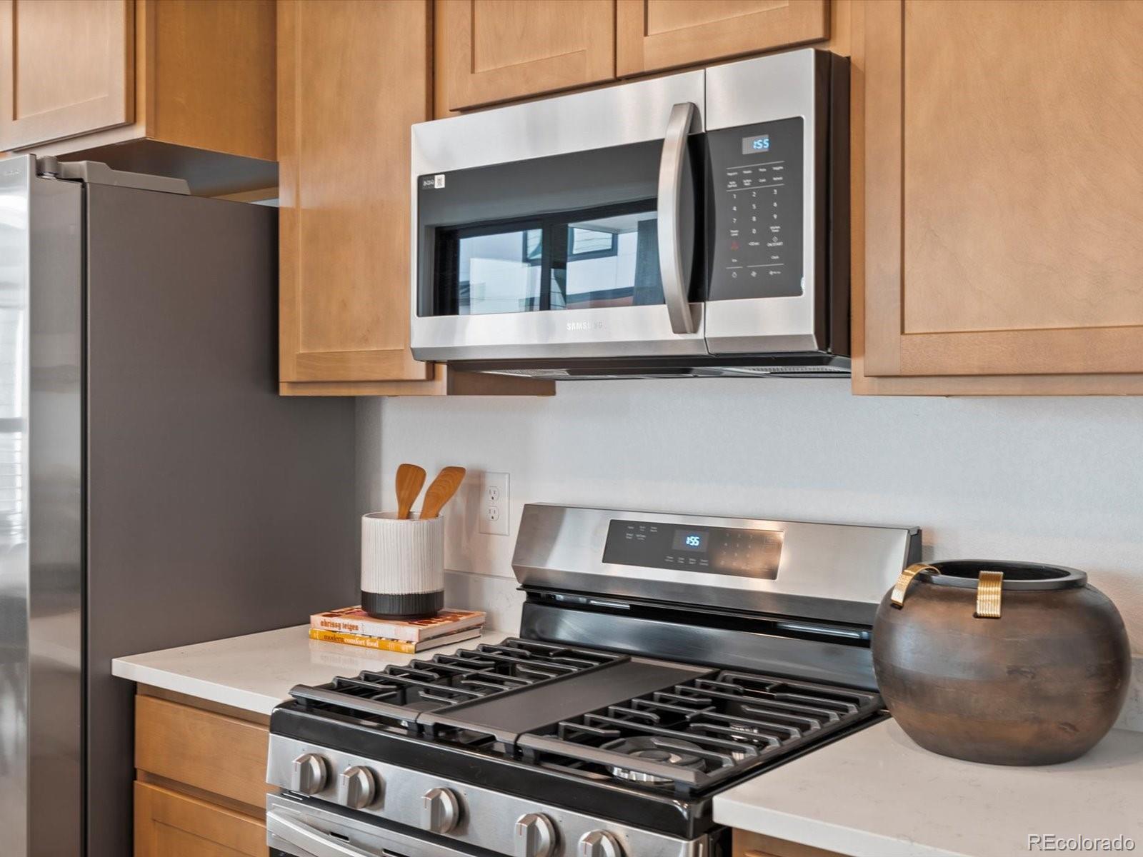 MLS Image #26 for 2050 s holly street,denver, Colorado