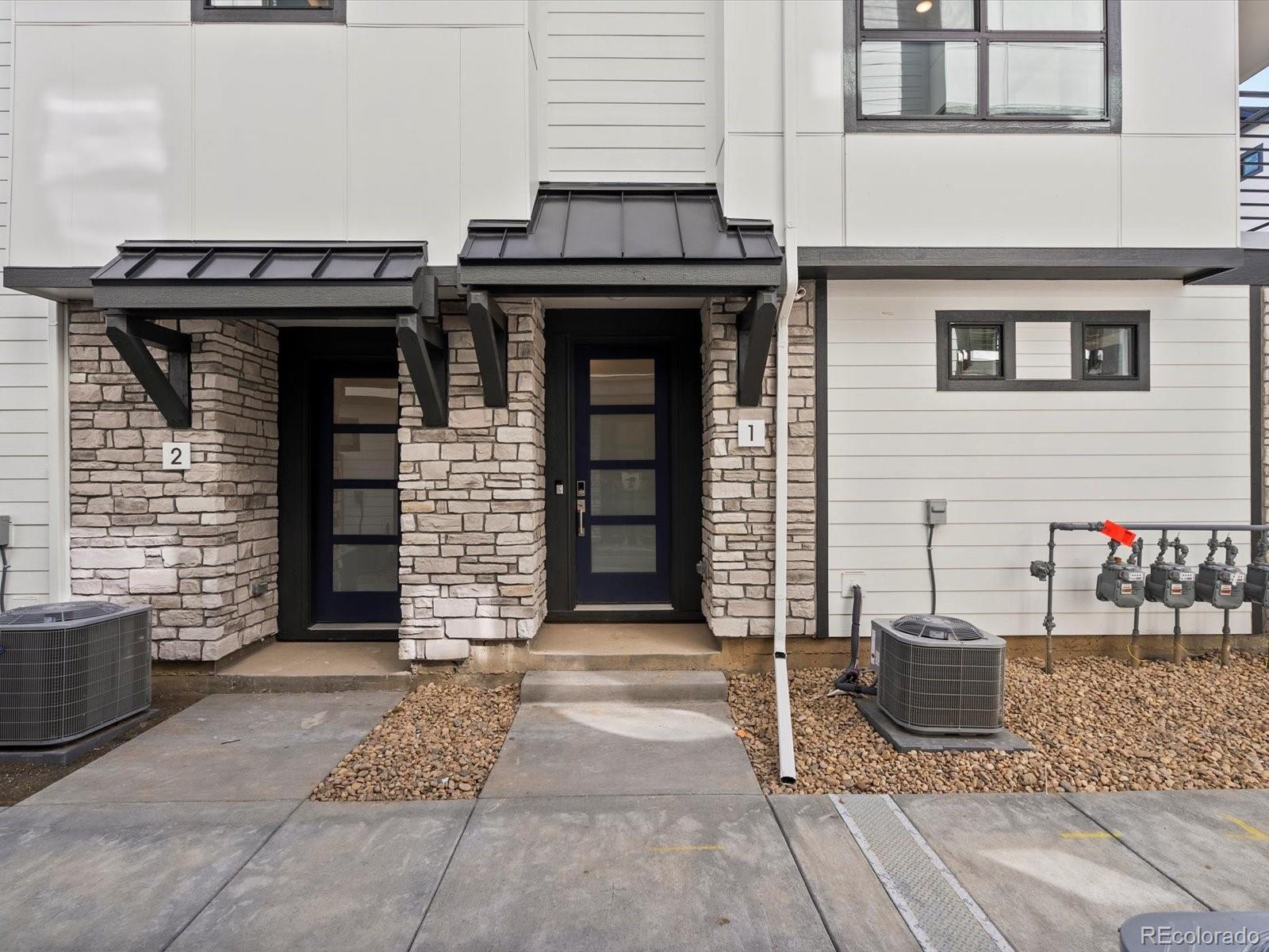 MLS Image #3 for 2050 s holly street,denver, Colorado