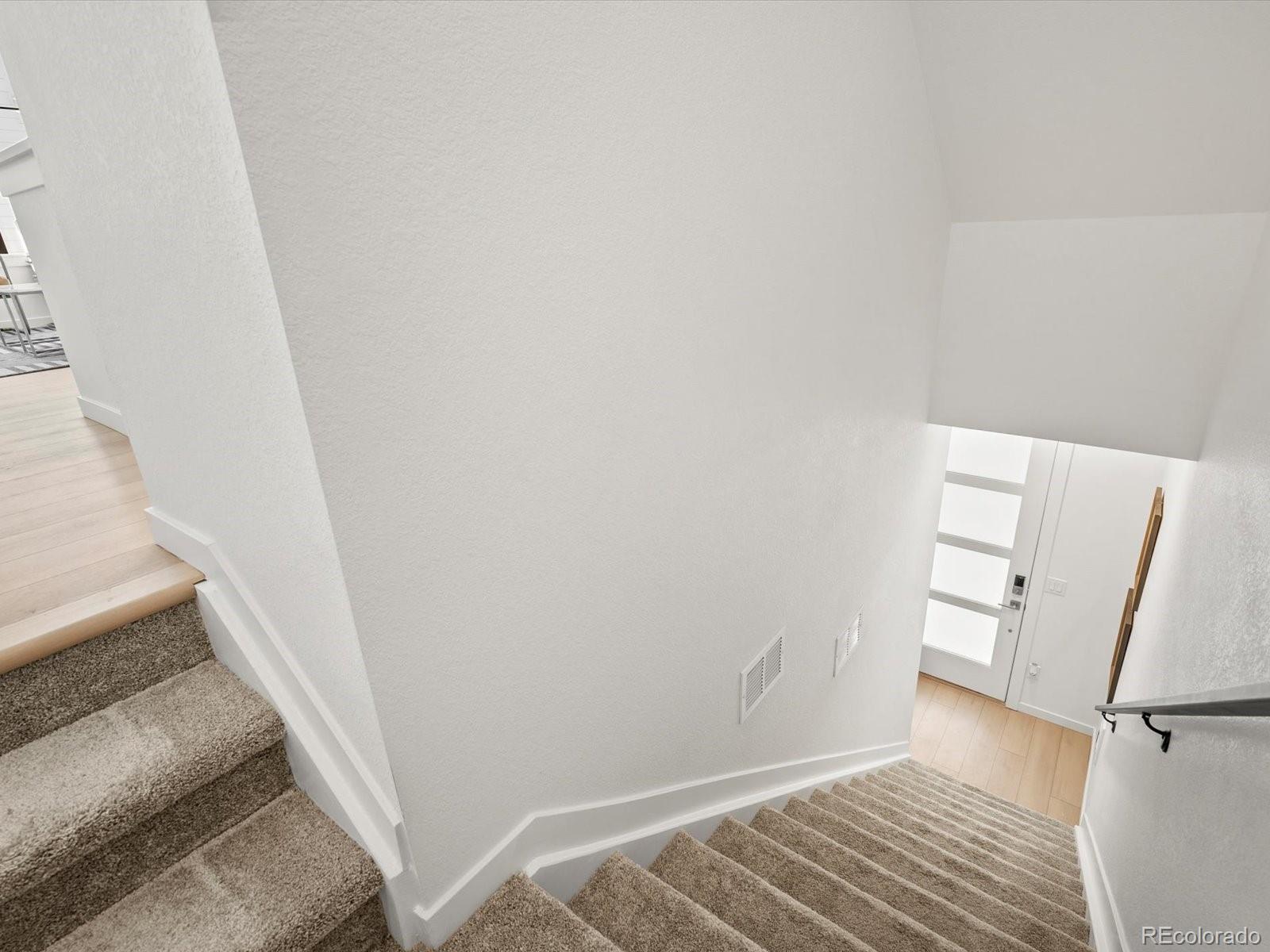 MLS Image #7 for 2050 s holly street,denver, Colorado