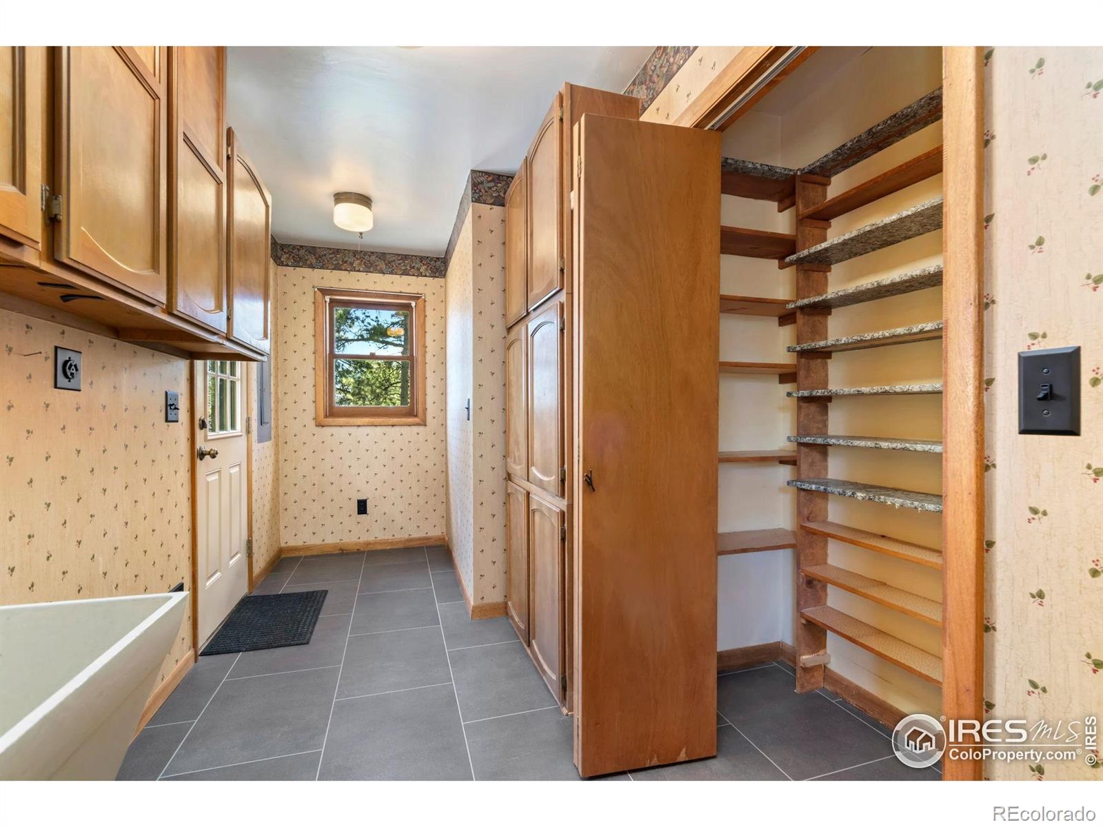 MLS Image #17 for 556  bald mountain drive,livermore, Colorado