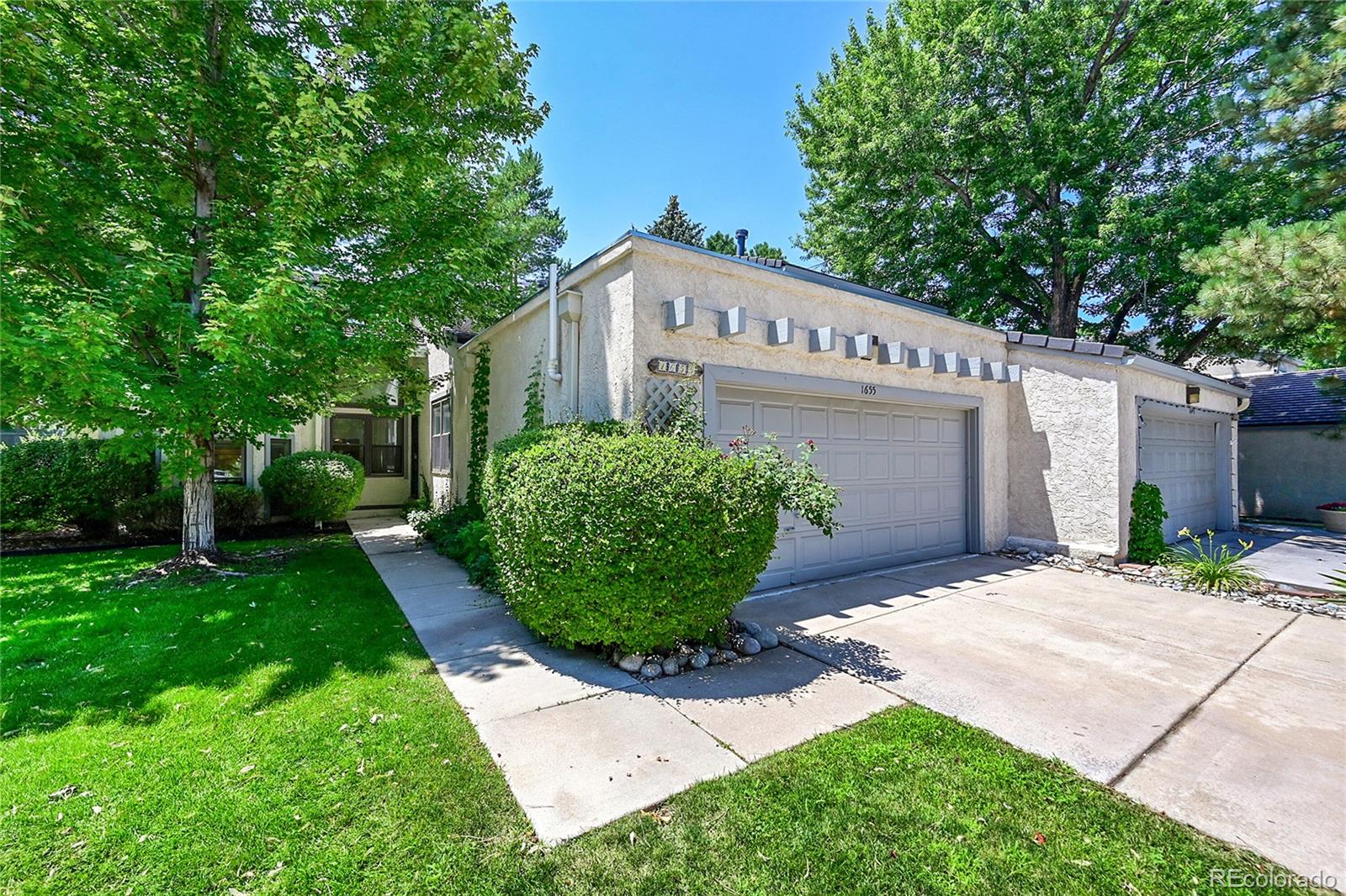 MLS Image #0 for 1655 s syracuse street,denver, Colorado