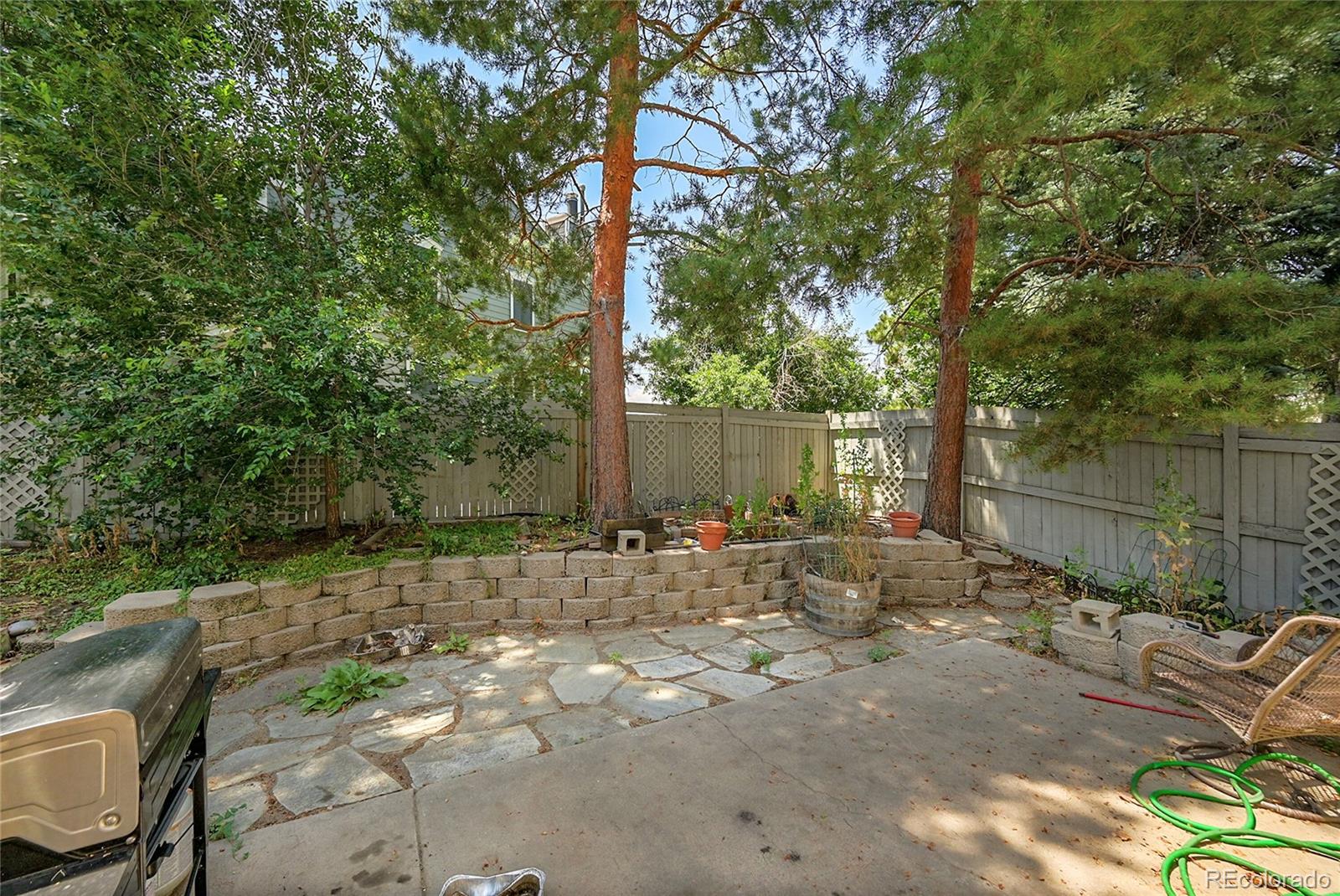 MLS Image #27 for 1655 s syracuse street,denver, Colorado