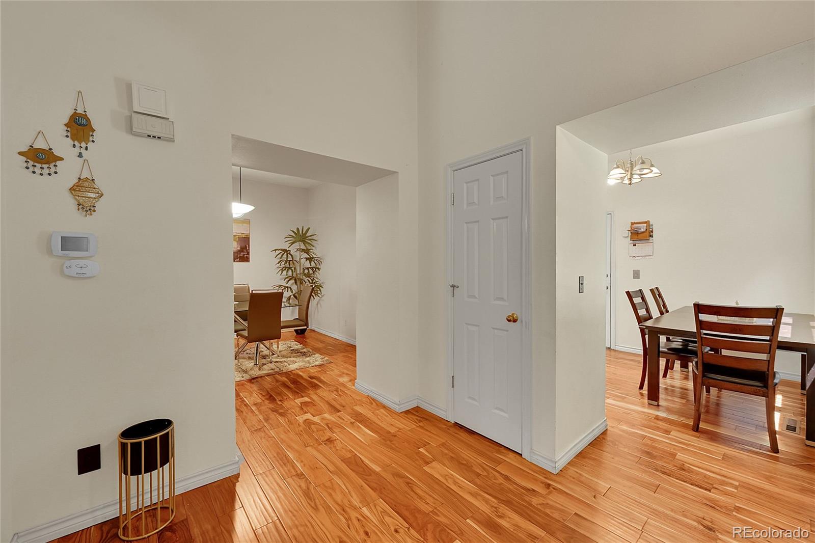 MLS Image #4 for 1655 s syracuse street,denver, Colorado