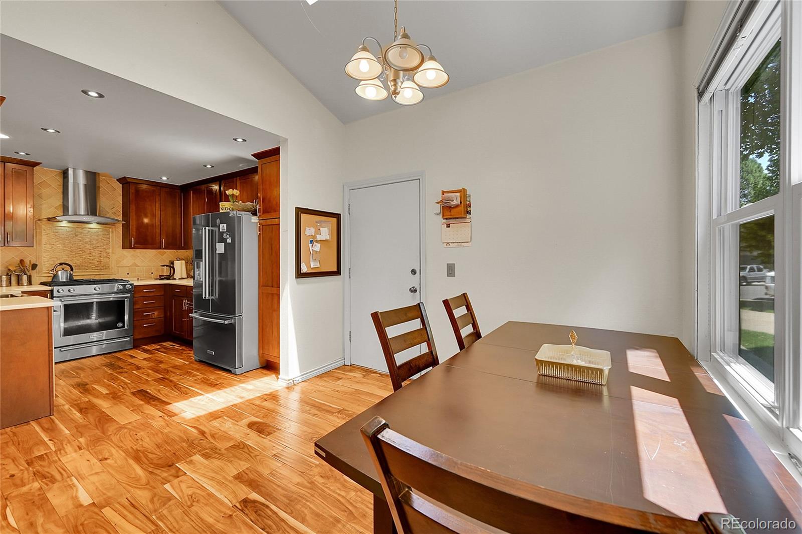 MLS Image #5 for 1655 s syracuse street,denver, Colorado