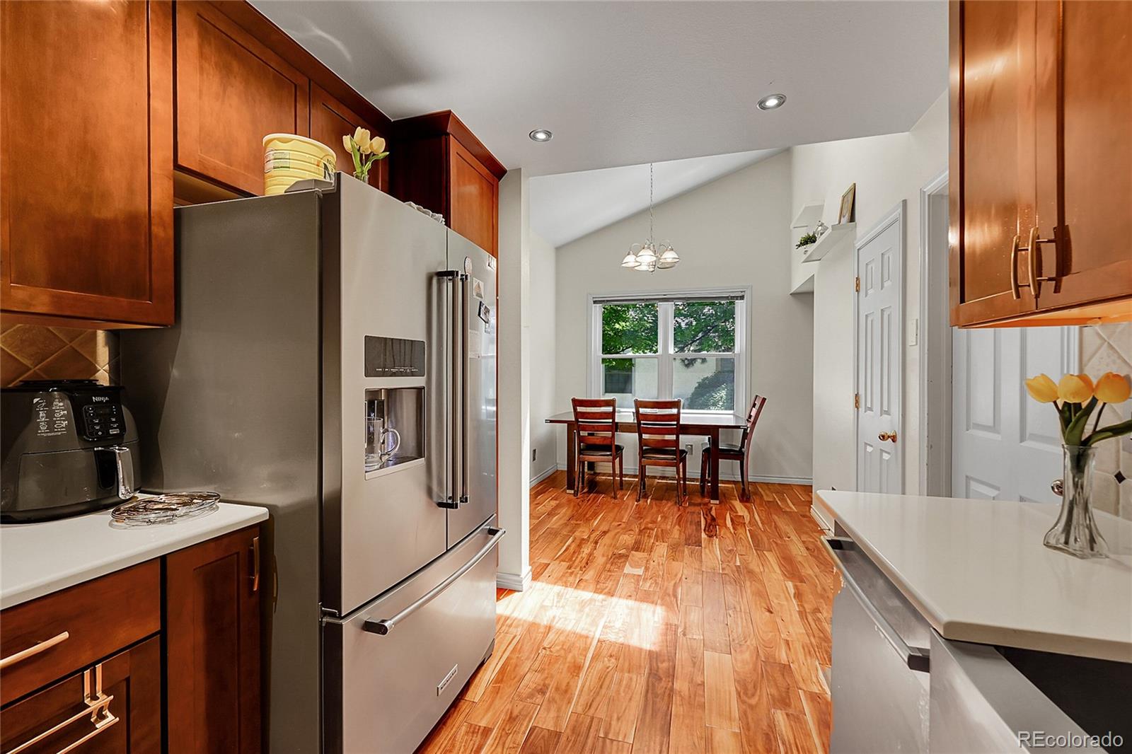 MLS Image #8 for 1655 s syracuse street,denver, Colorado