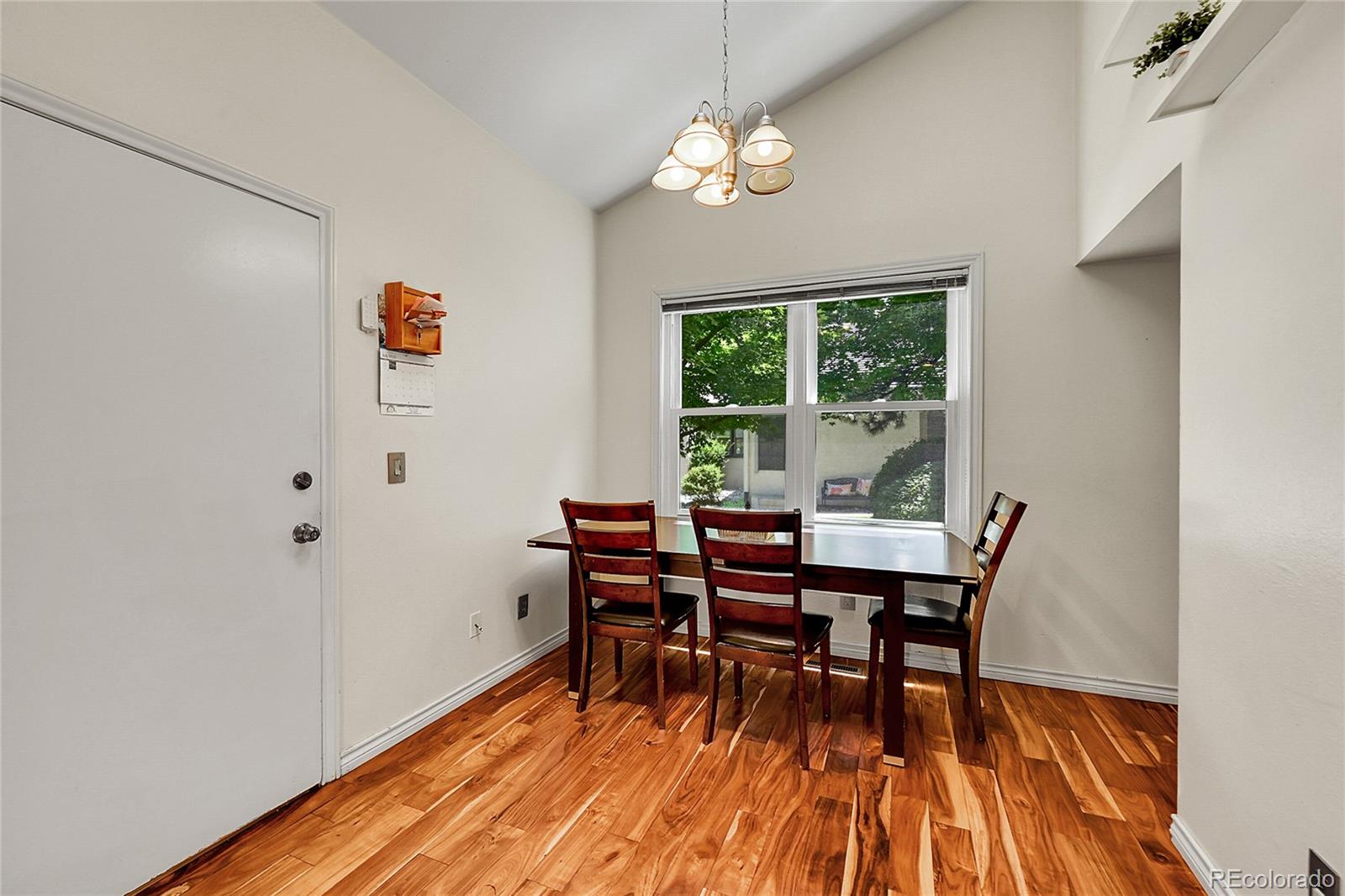 MLS Image #9 for 1655 s syracuse street,denver, Colorado
