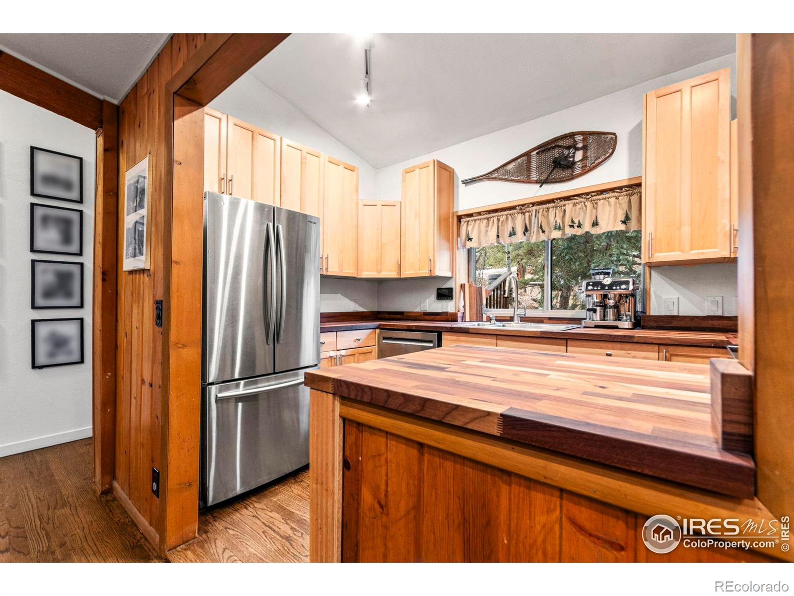 MLS Image #8 for 838  lakeshore drive,boulder, Colorado