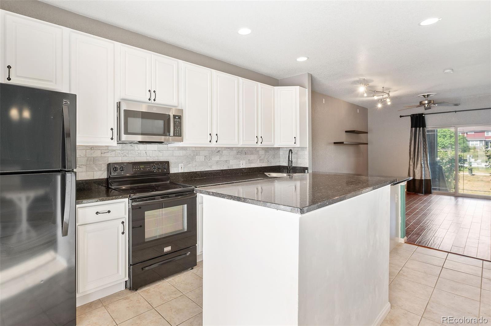 MLS Image #11 for 9771  cherry lane,thornton, Colorado