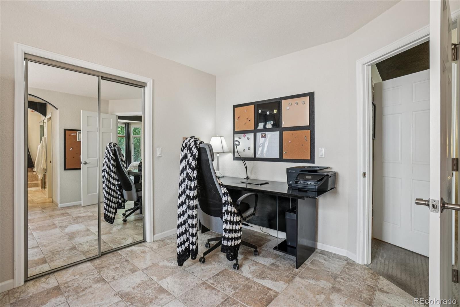 MLS Image #20 for 5564 s jasper way,centennial, Colorado