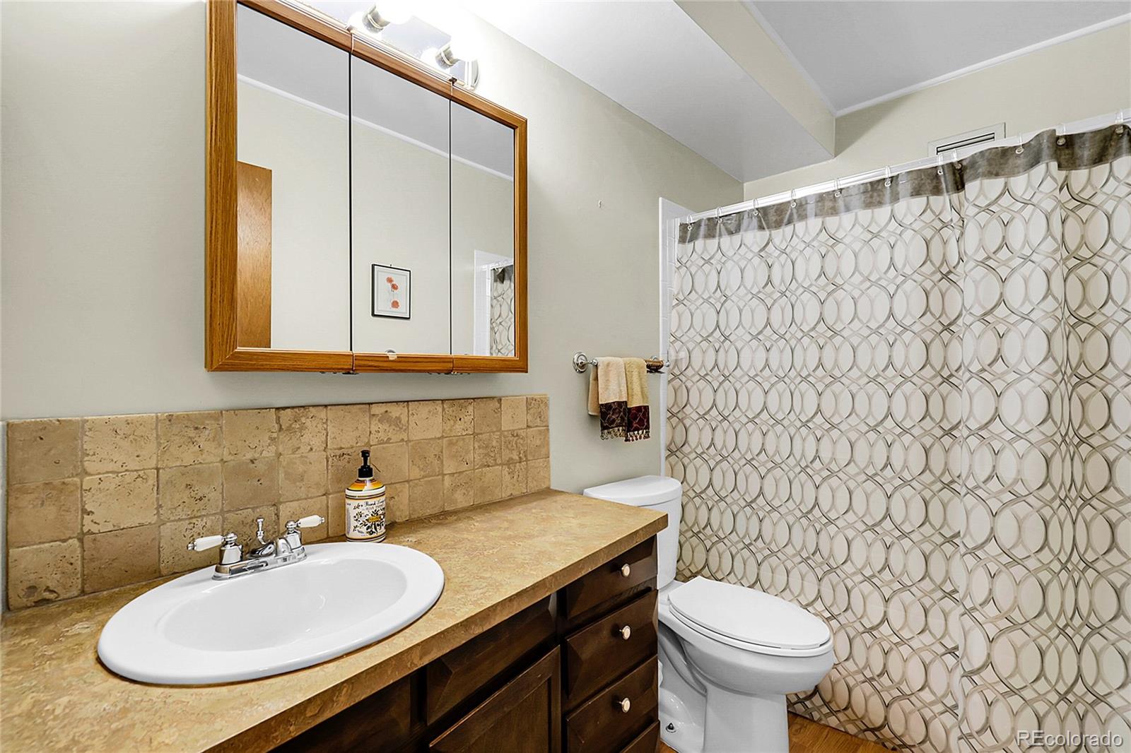 MLS Image #7 for 9335 e center avenue,denver, Colorado