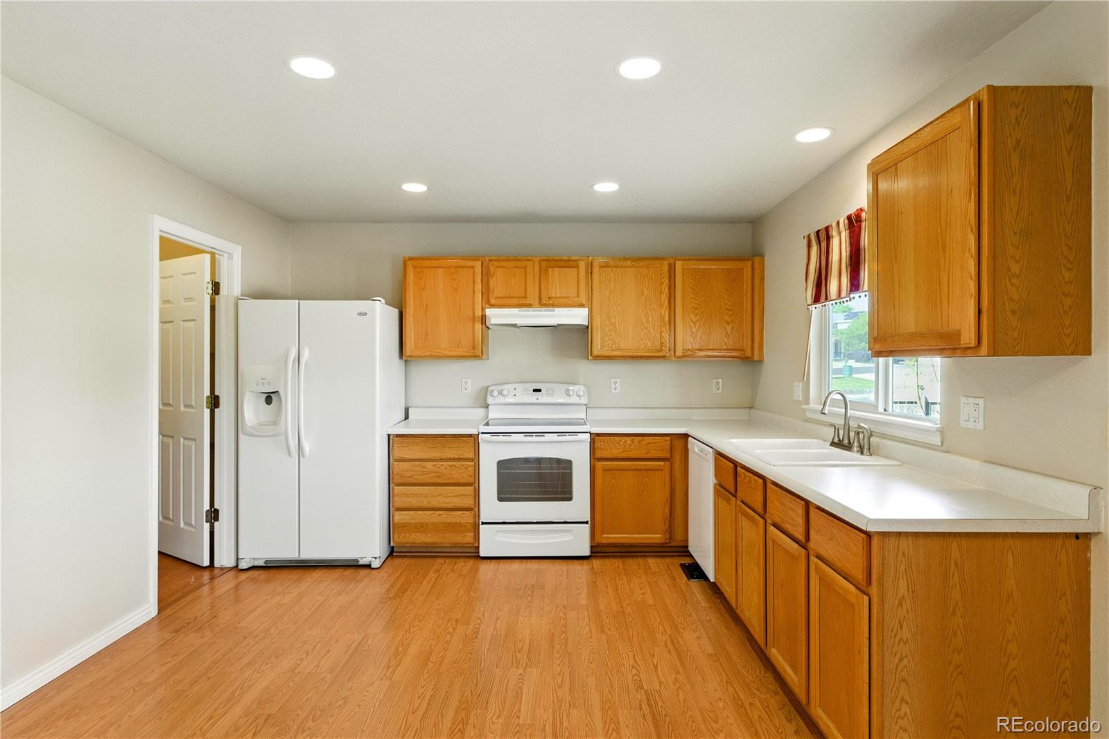 MLS Image #7 for 4195 e 94th place,thornton, Colorado