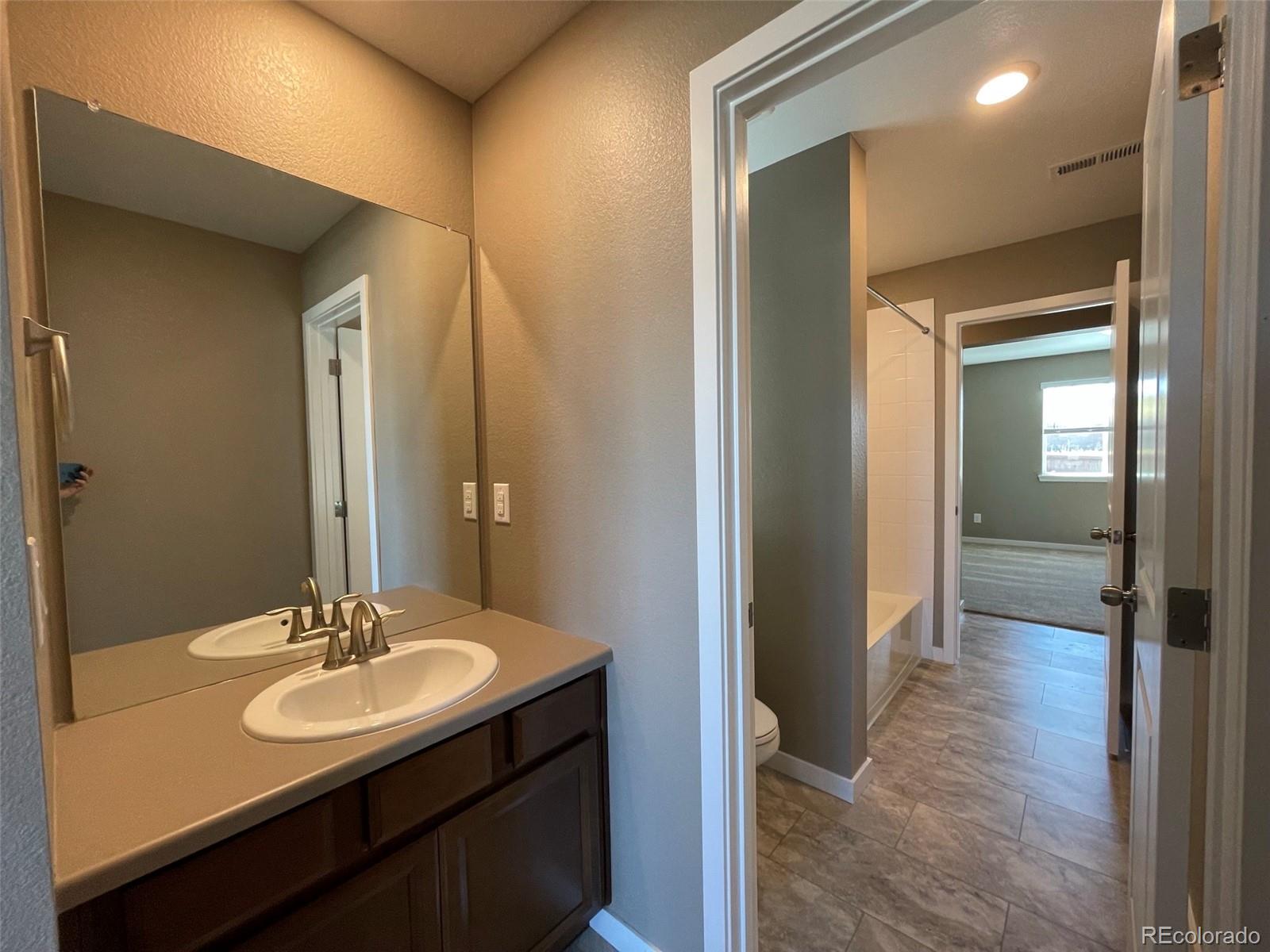 MLS Image #18 for 972  high point trail,elizabeth, Colorado