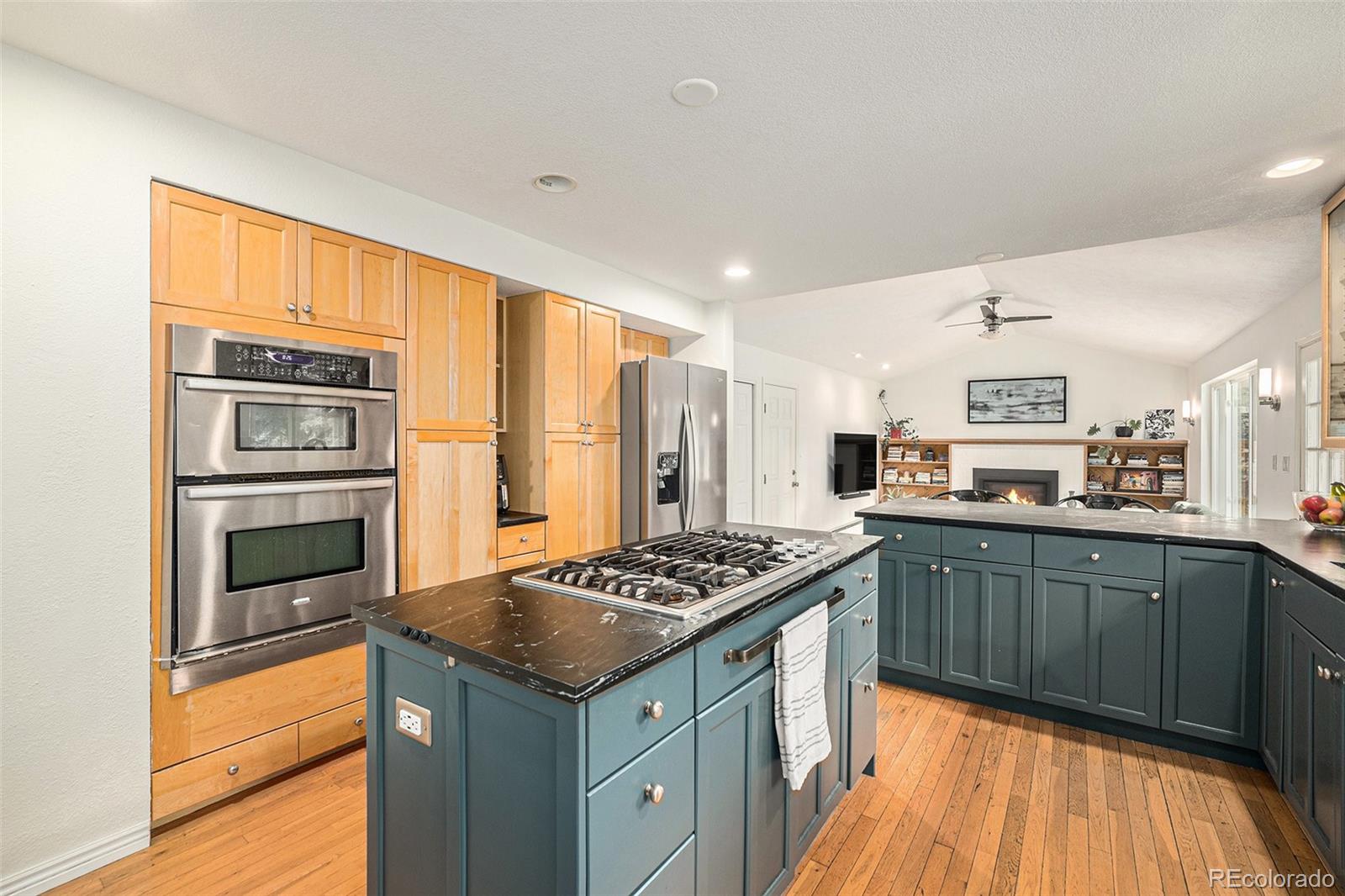 MLS Image #4 for 3086  parfet drive,lakewood, Colorado