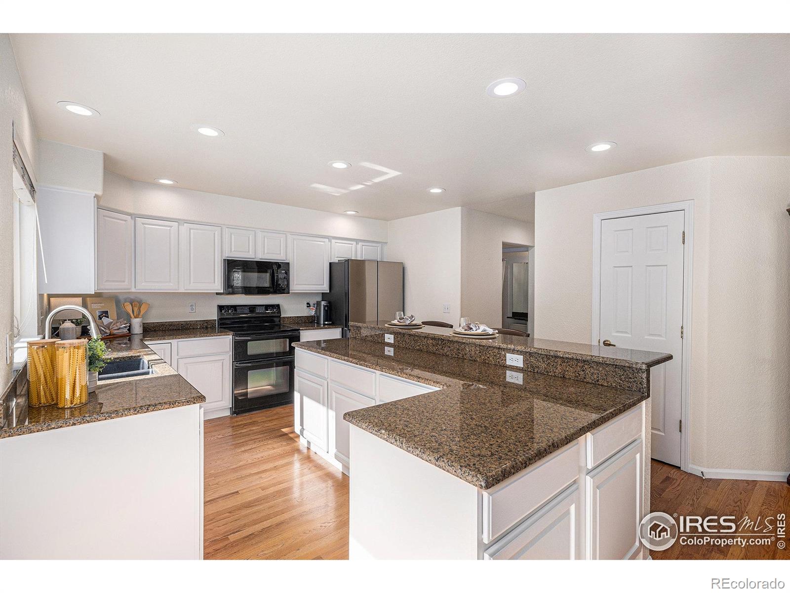 MLS Image #8 for 8825  fairview oaks place,lone tree, Colorado