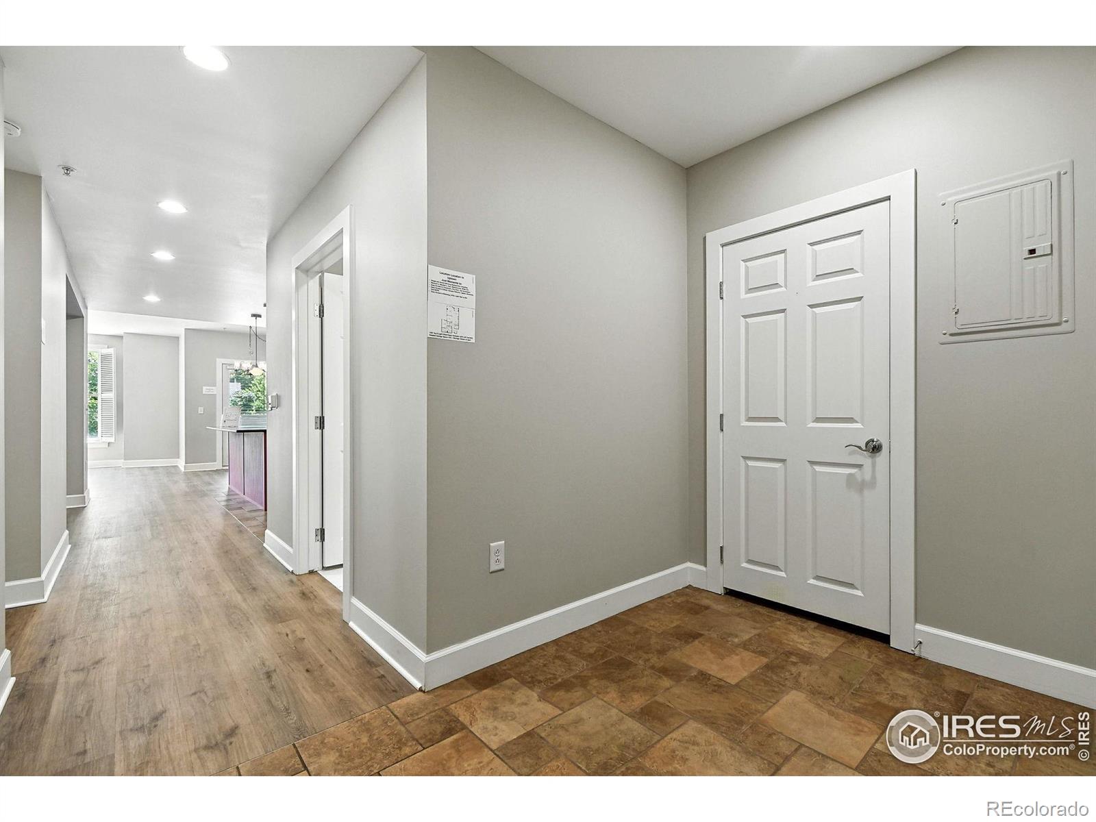 MLS Image #4 for 1631 n emerson street,denver, Colorado