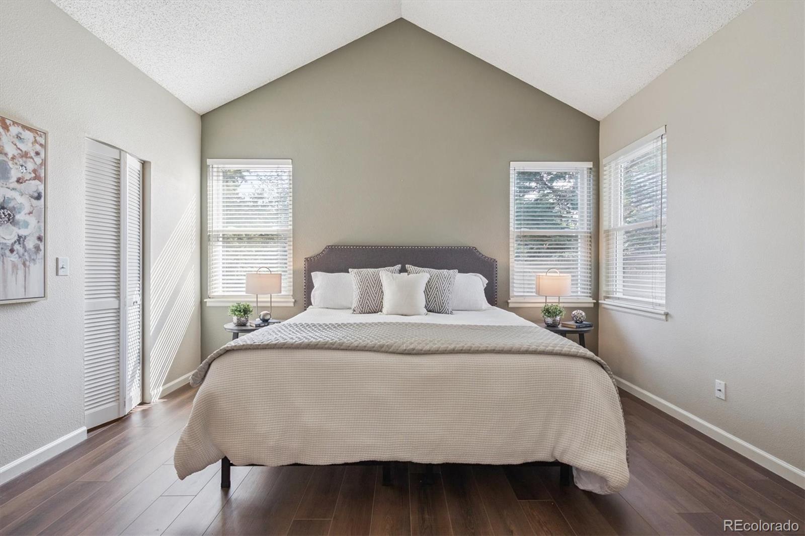 MLS Image #12 for 3314 s tulare court,denver, Colorado