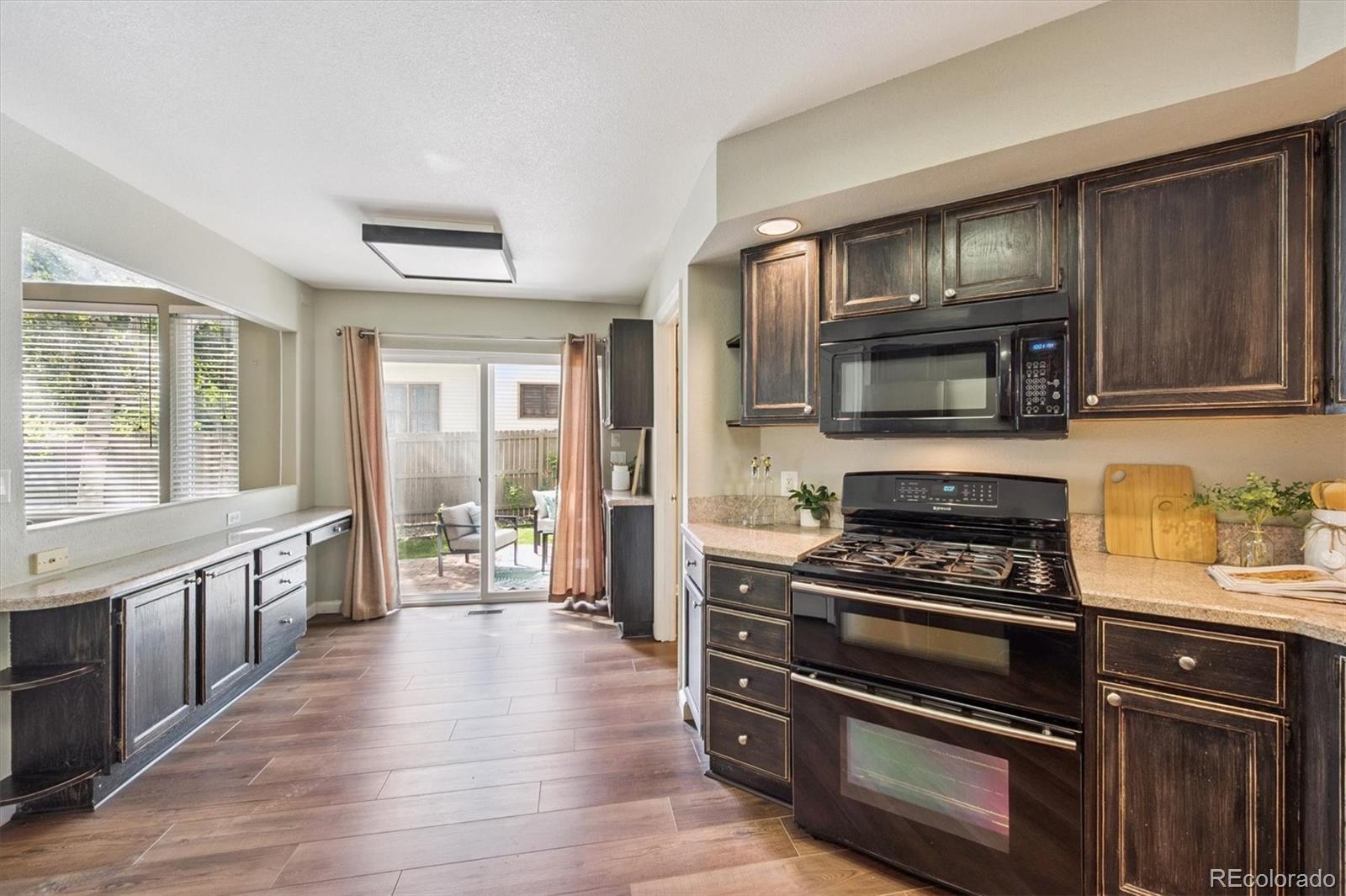 MLS Image #8 for 3314 s tulare court,denver, Colorado