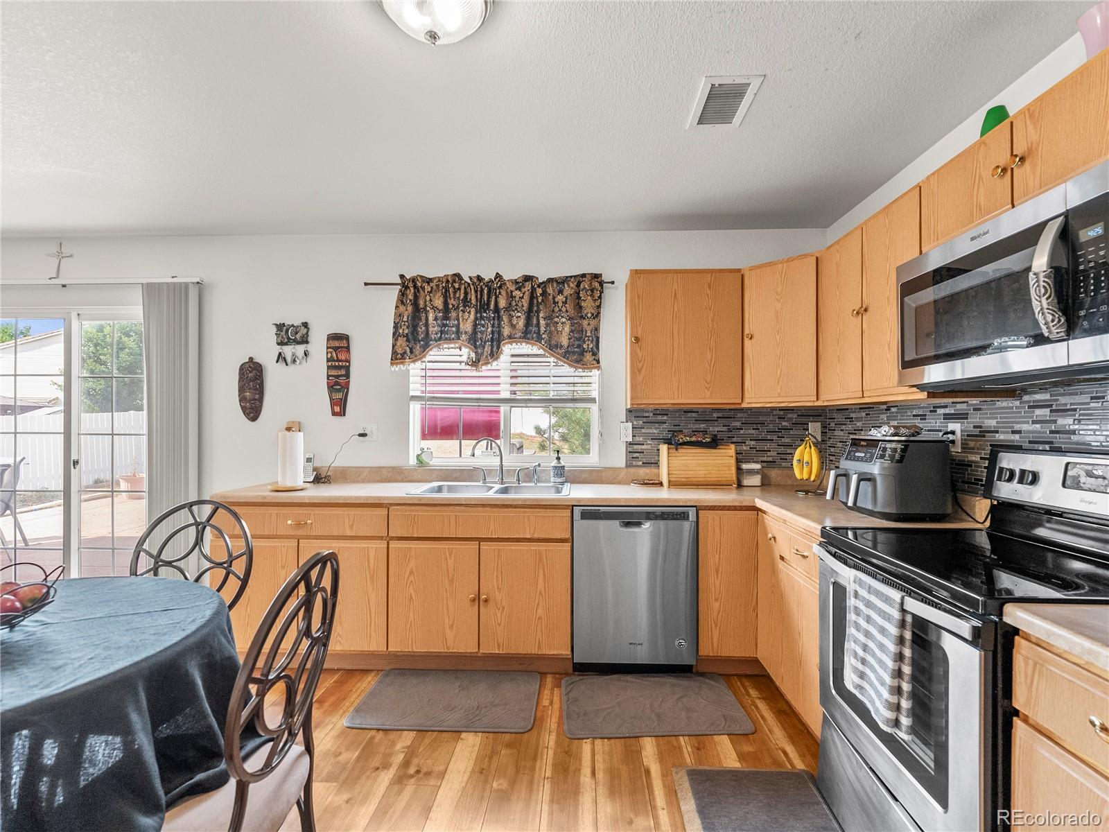 MLS Image #6 for 4906  perth street,denver, Colorado