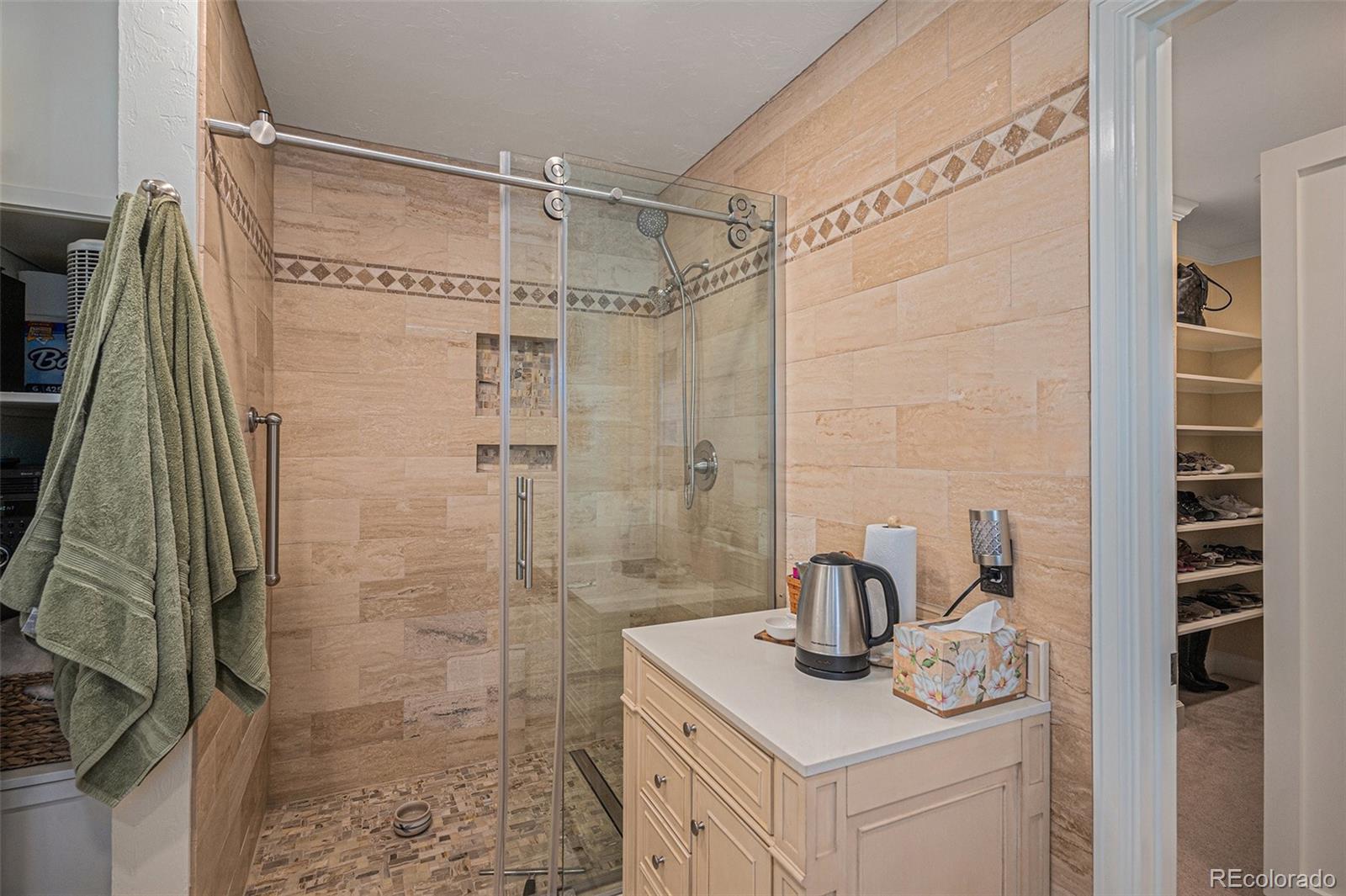 MLS Image #15 for 1040 s dayton street,denver, Colorado