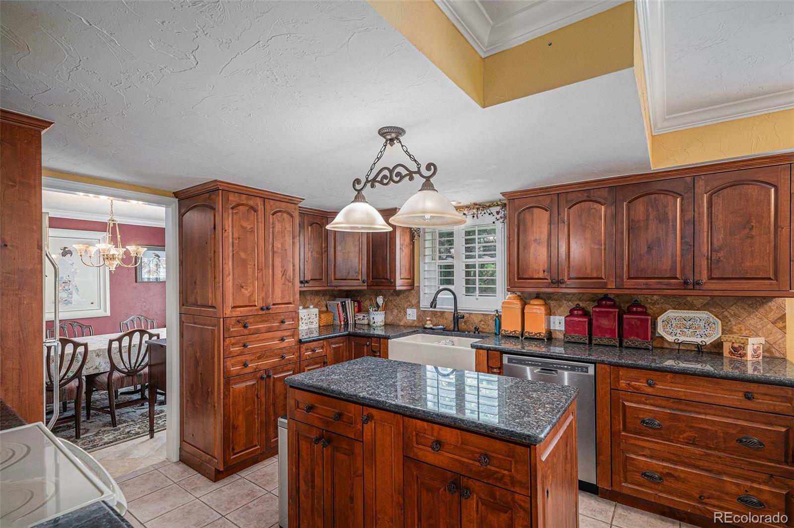 MLS Image #7 for 1040 s dayton street,denver, Colorado