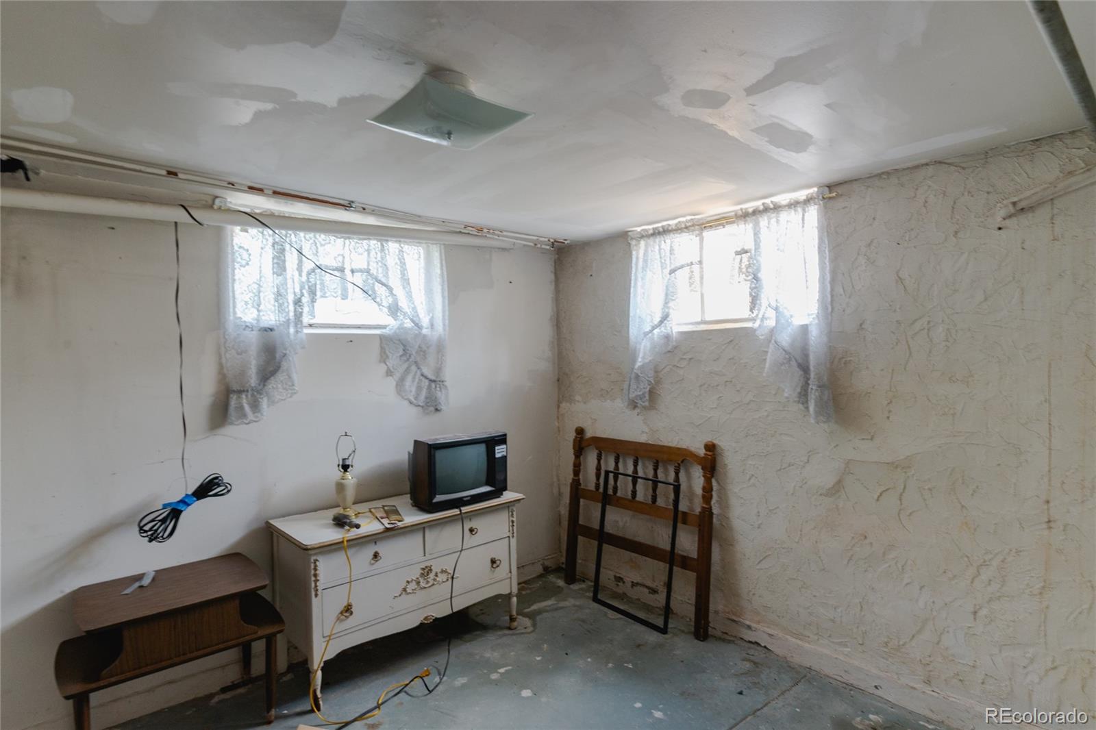 MLS Image #9 for 2665 w college avenue,denver, Colorado