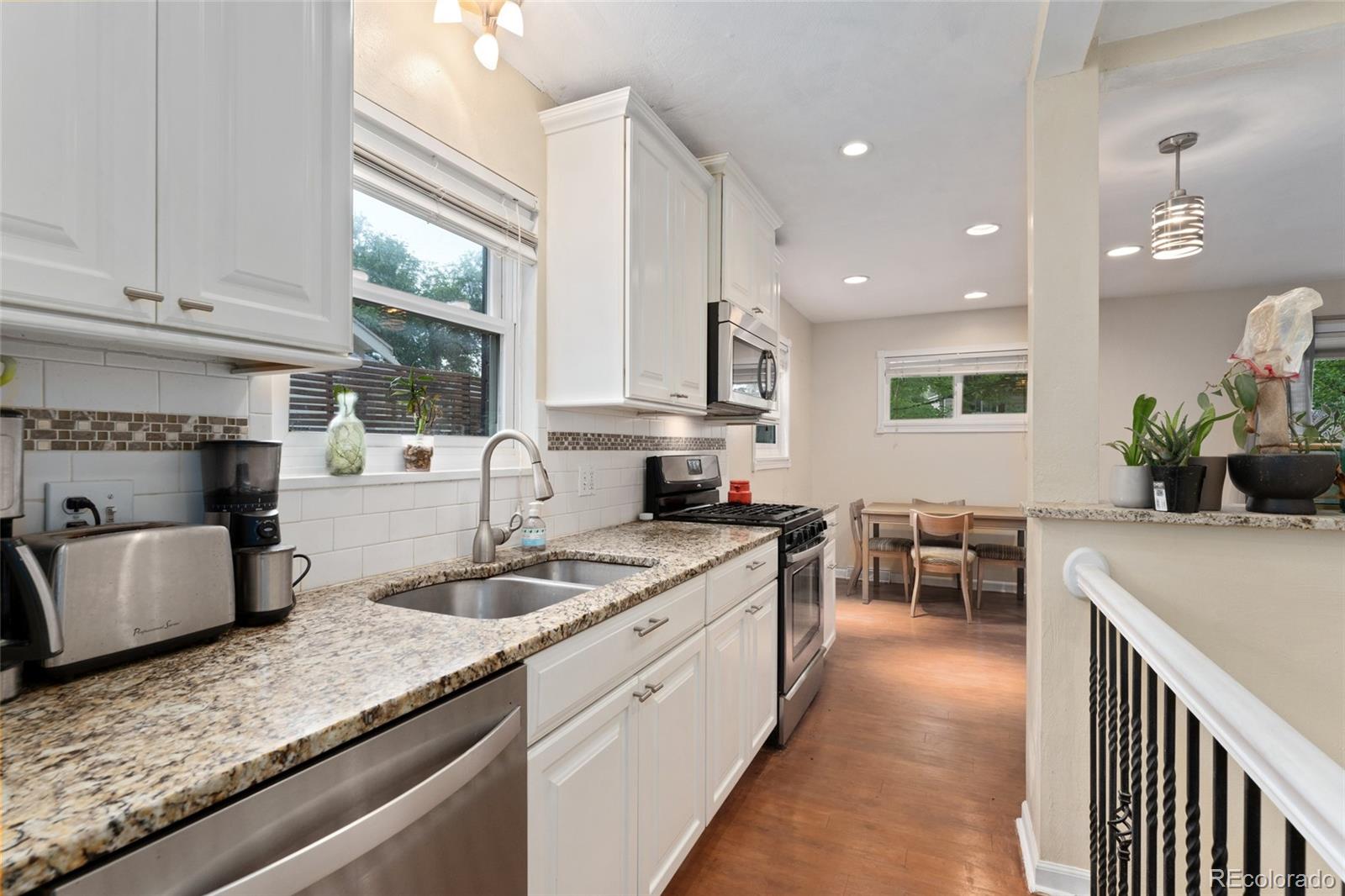 MLS Image #11 for 3129 s sherman street,englewood, Colorado