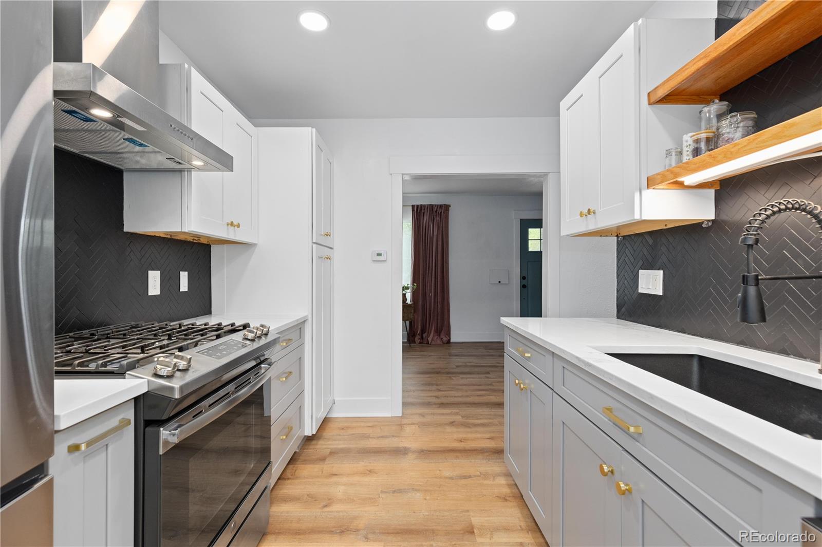 MLS Image #8 for 5072  newton street,denver, Colorado