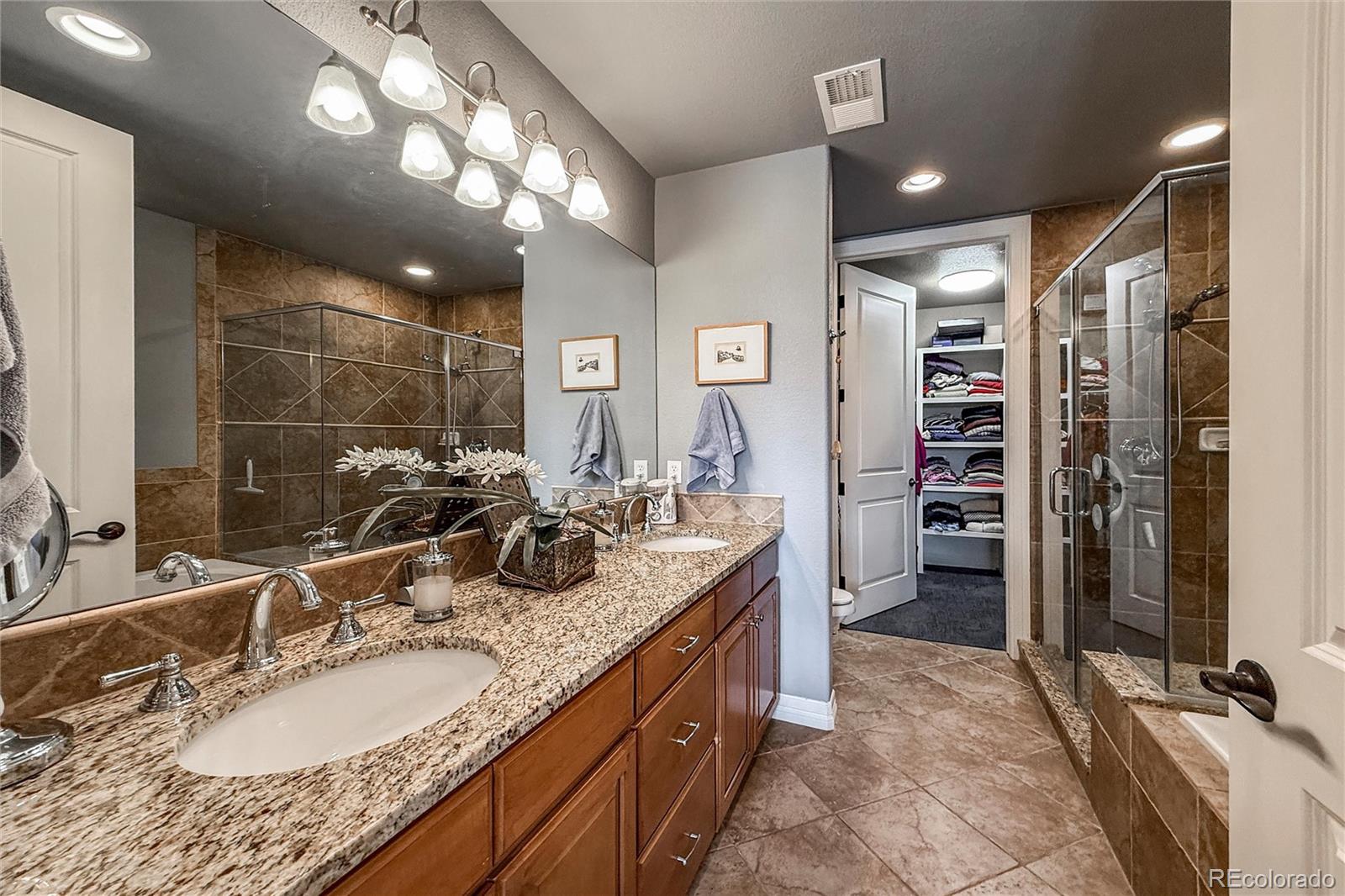 MLS Image #16 for 5592 s nevada street,littleton, Colorado
