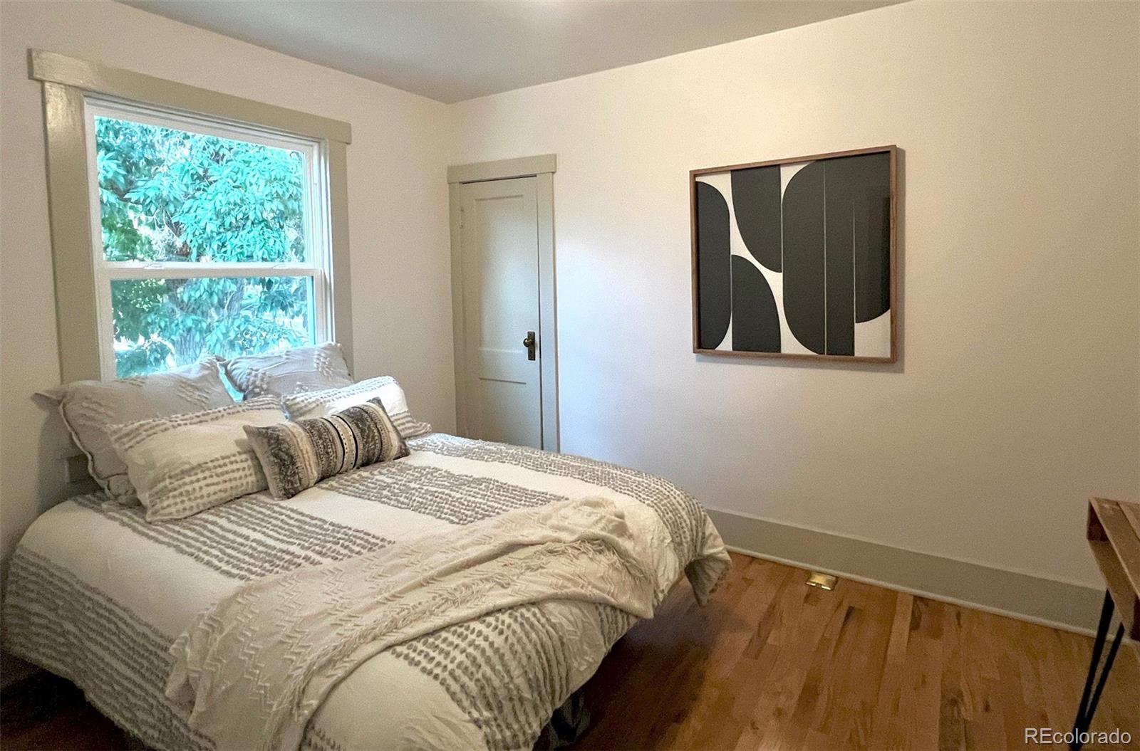 MLS Image #6 for 2589 n glencoe street,denver, Colorado