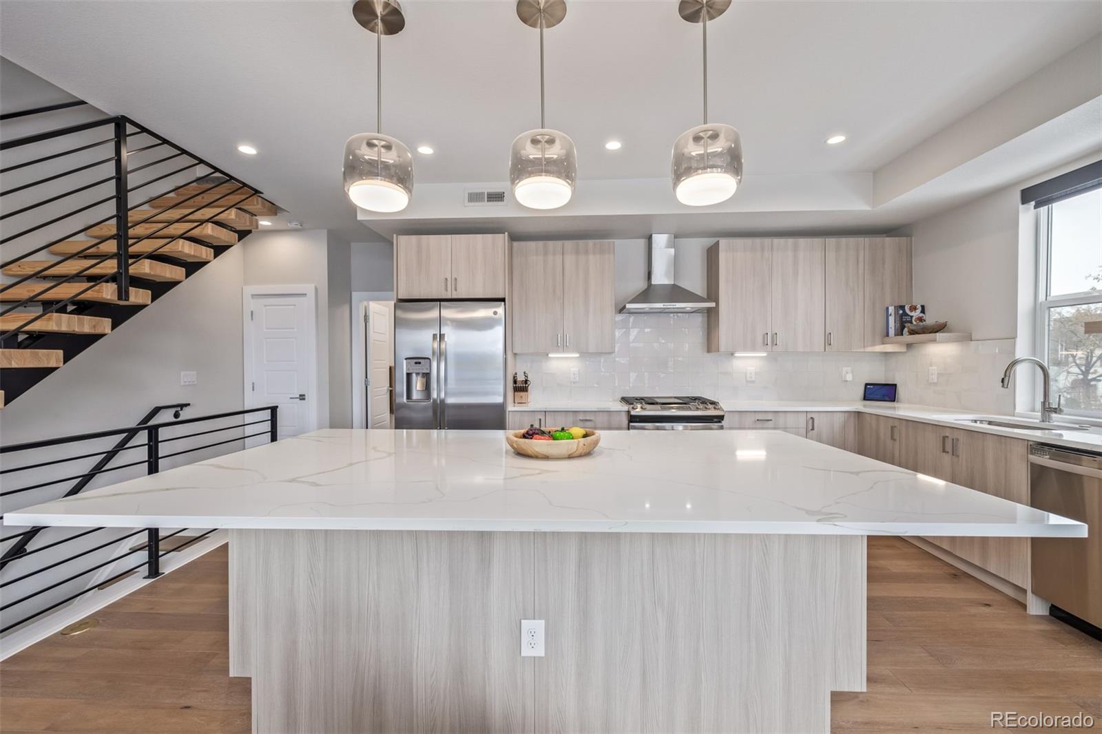 MLS Image #21 for 2350  tremont place,denver, Colorado