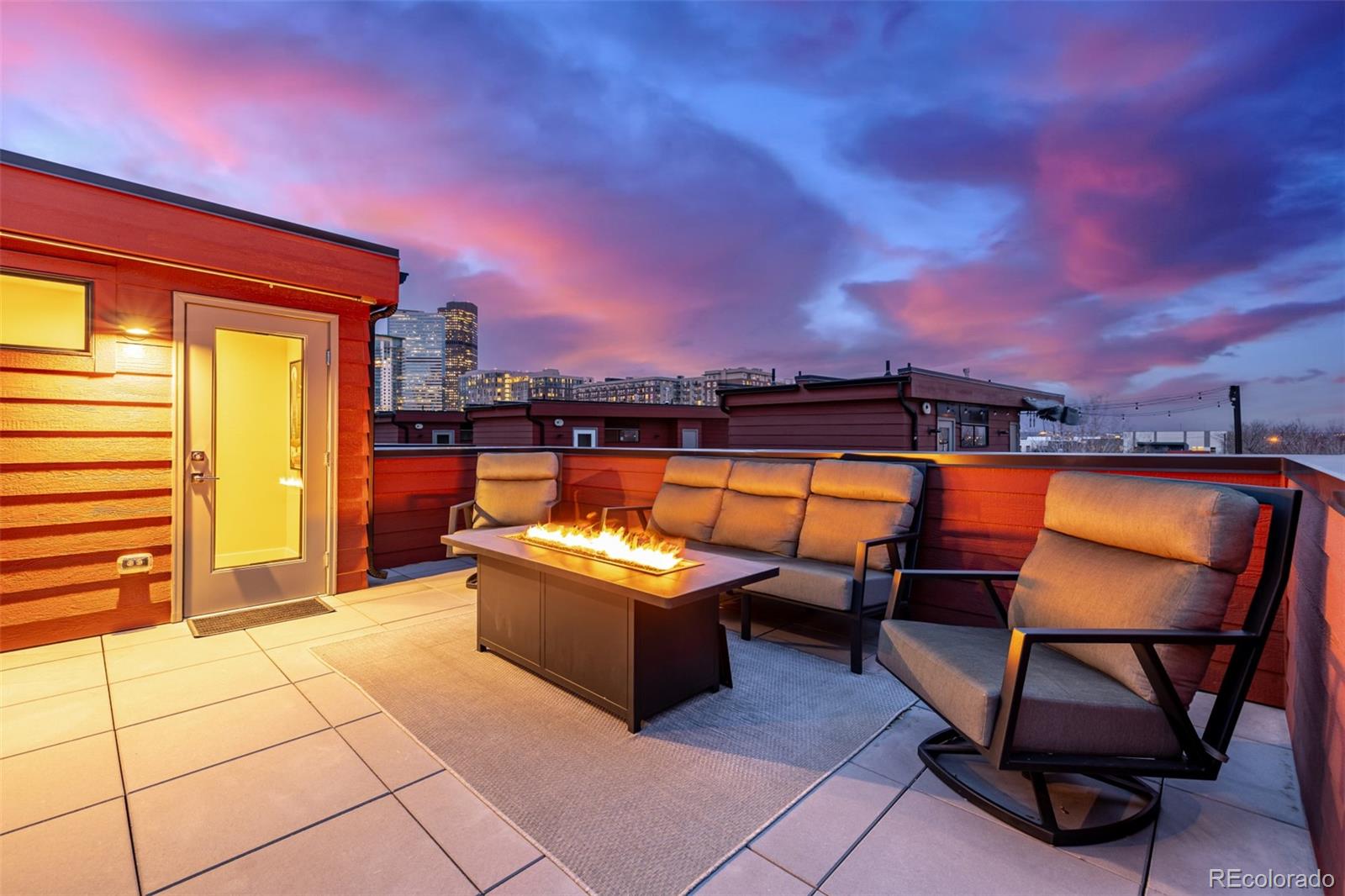 MLS Image #3 for 2350  tremont place,denver, Colorado