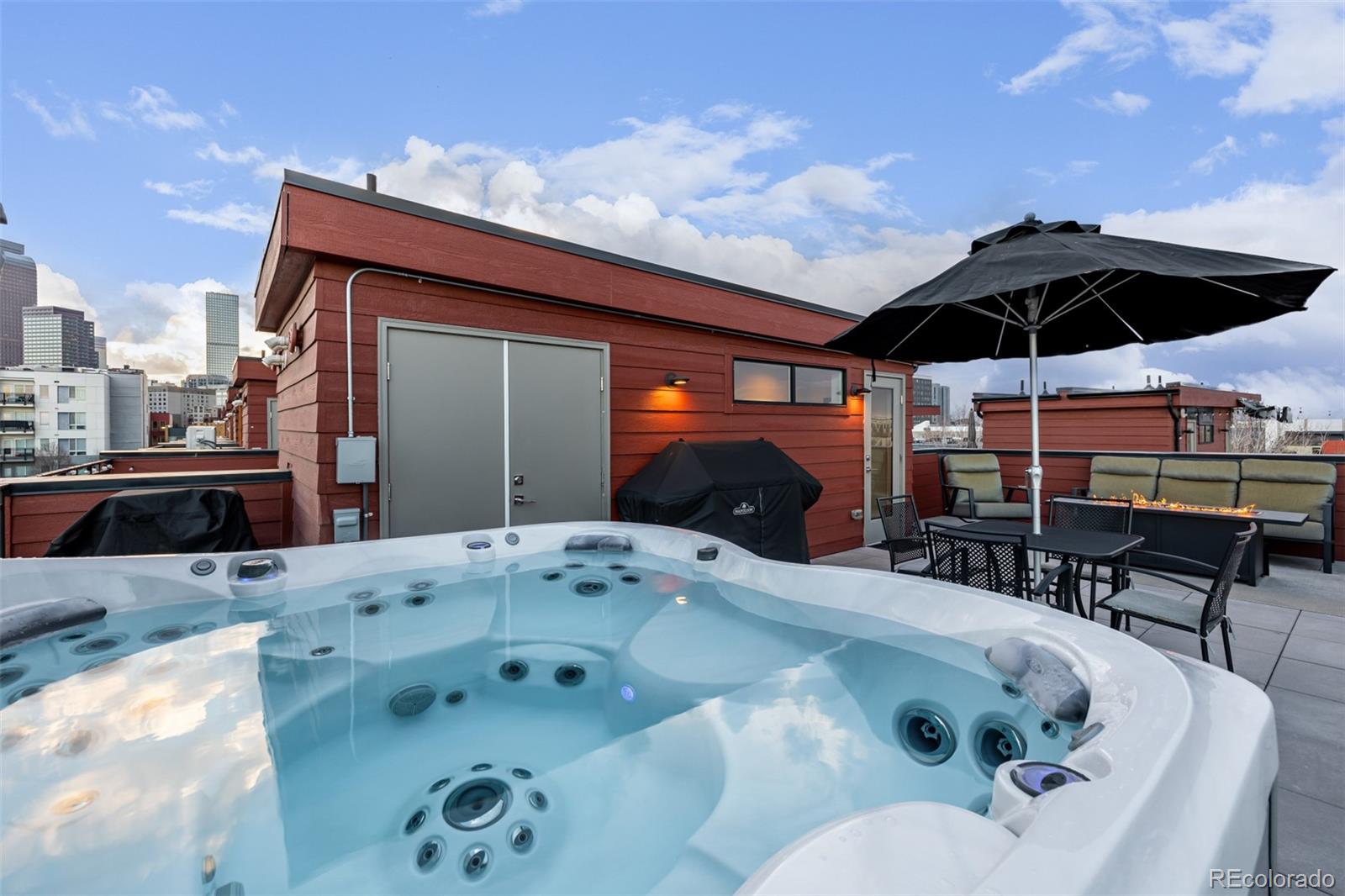 MLS Image #5 for 2350  tremont place,denver, Colorado