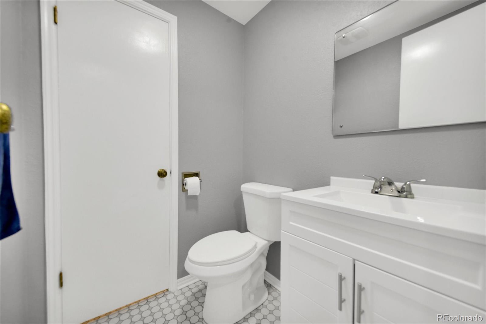 MLS Image #18 for 2460 s moline way,aurora, Colorado