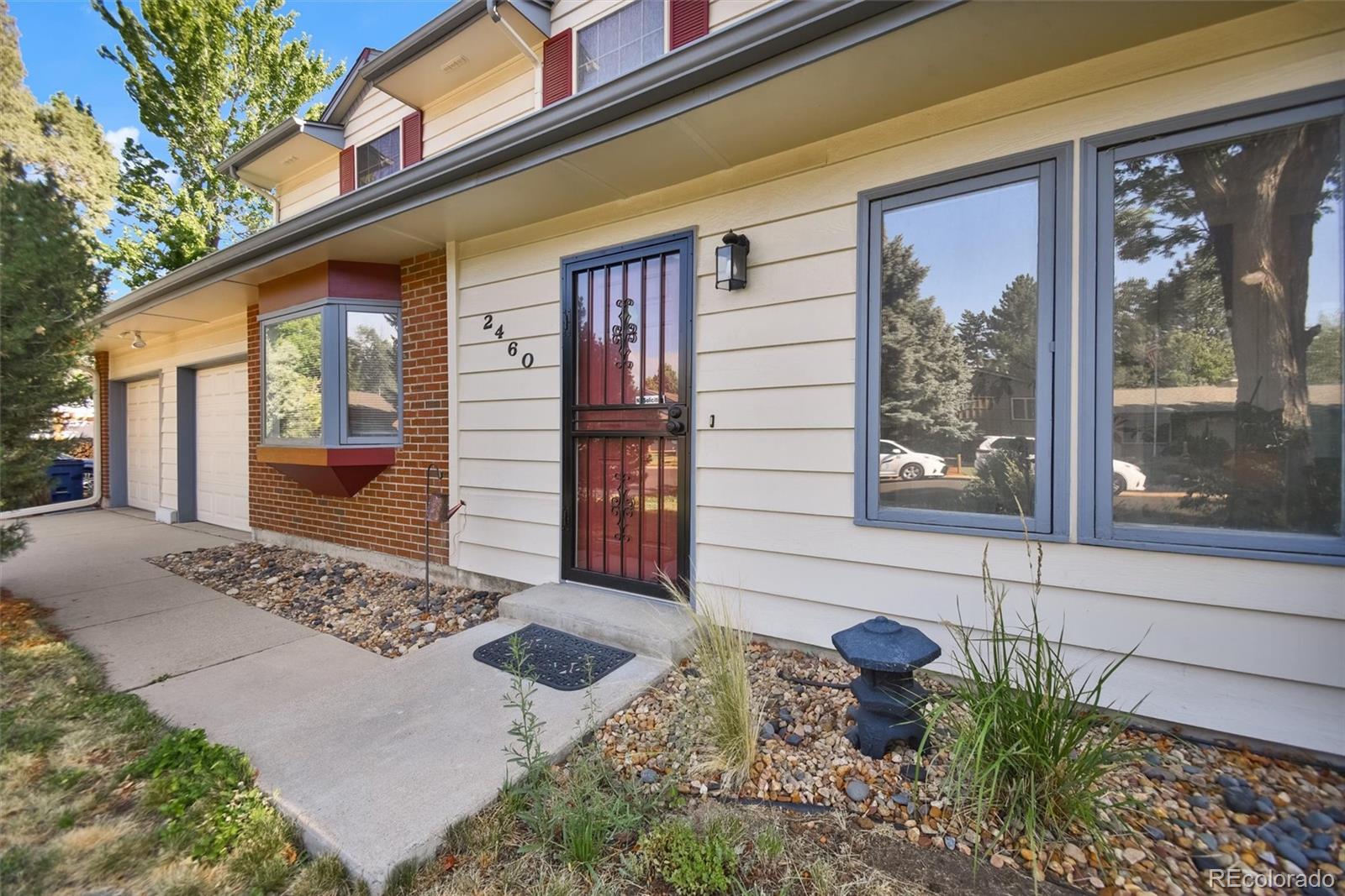 MLS Image #3 for 2460 s moline way,aurora, Colorado