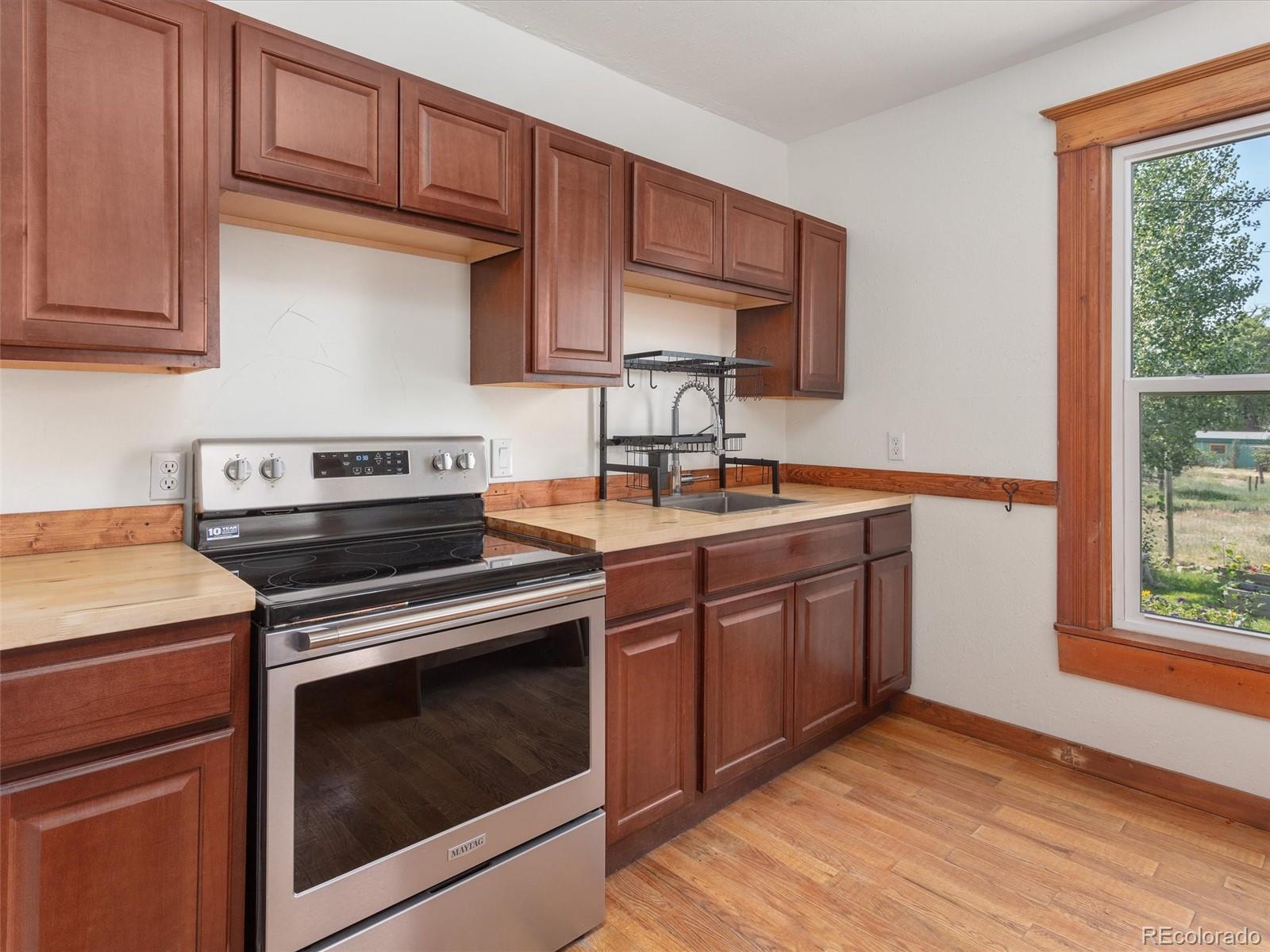 MLS Image #11 for 274 n willow street,crestone, Colorado