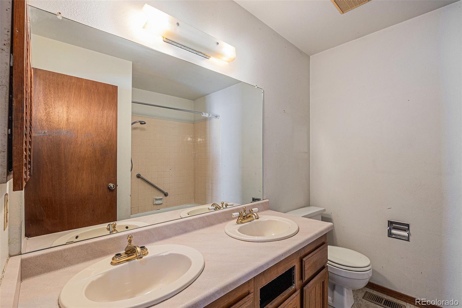MLS Image #17 for 17583 e belleview place,centennial, Colorado