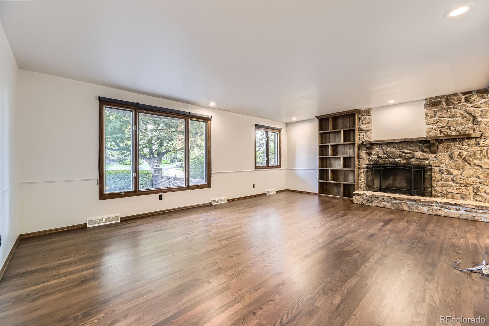 MLS Image #10 for 10783 e berry avenue,englewood, Colorado