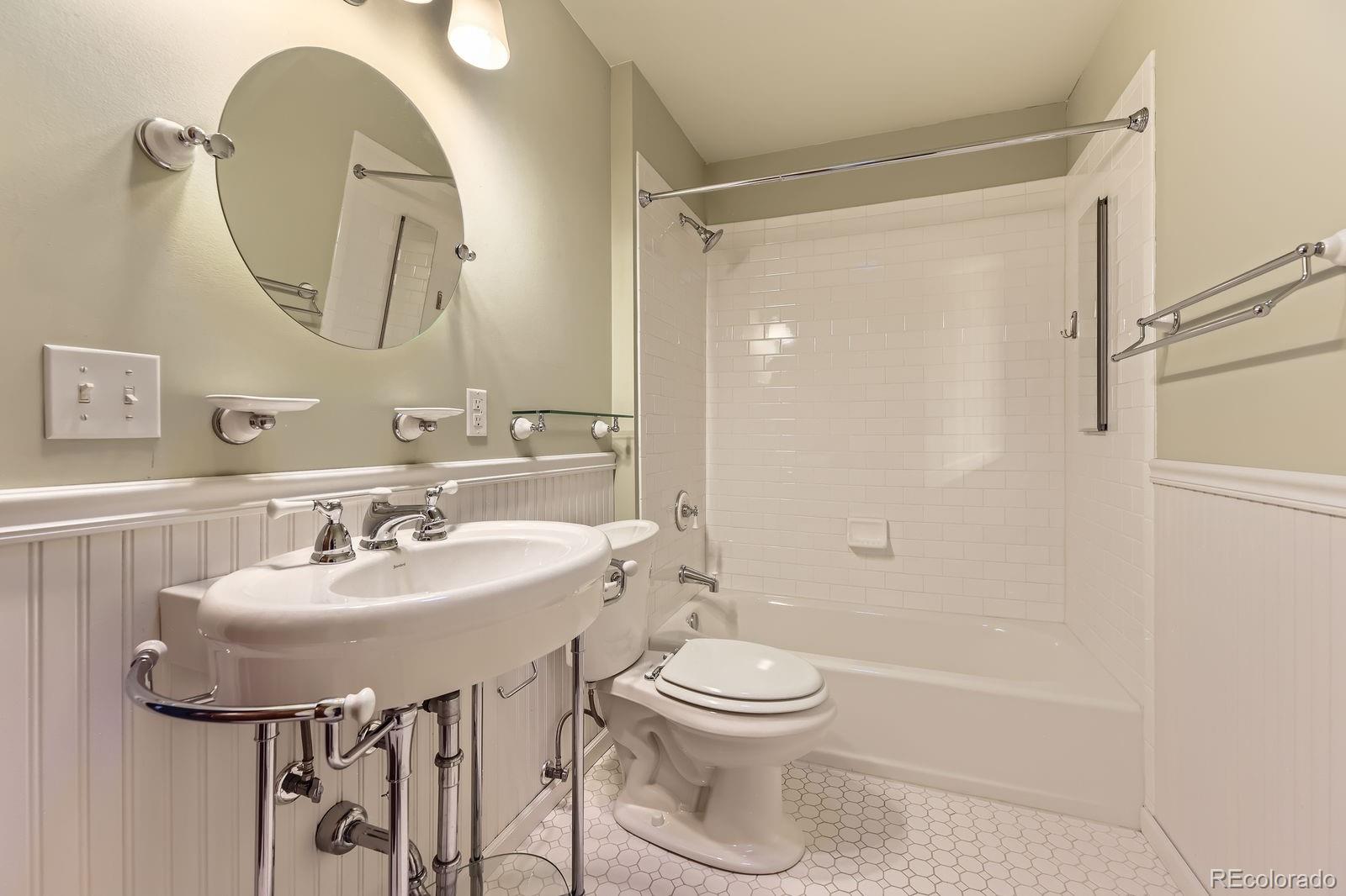 MLS Image #20 for 10783 e berry avenue,englewood, Colorado
